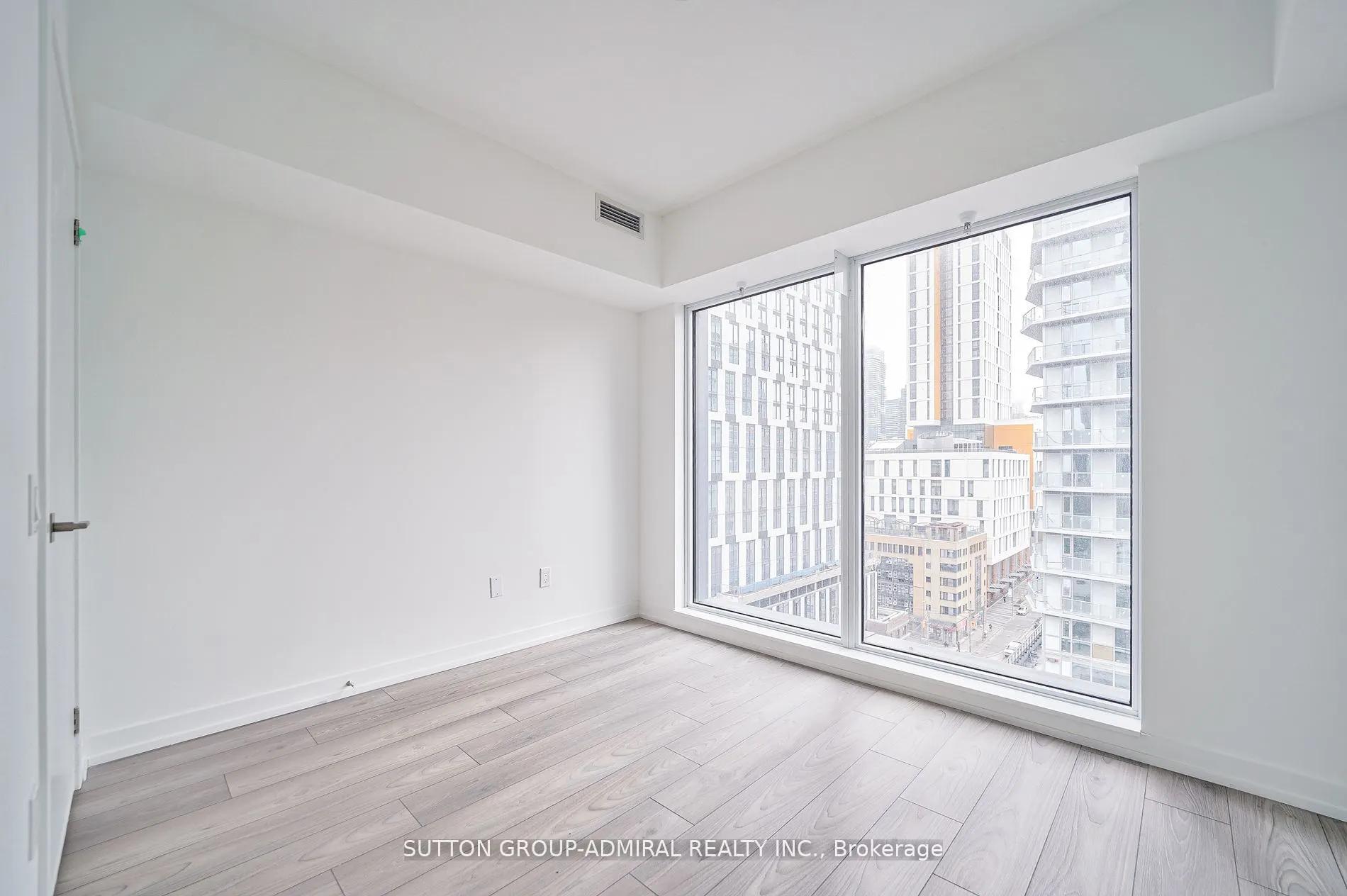 82 Dalhousie Street, #1111