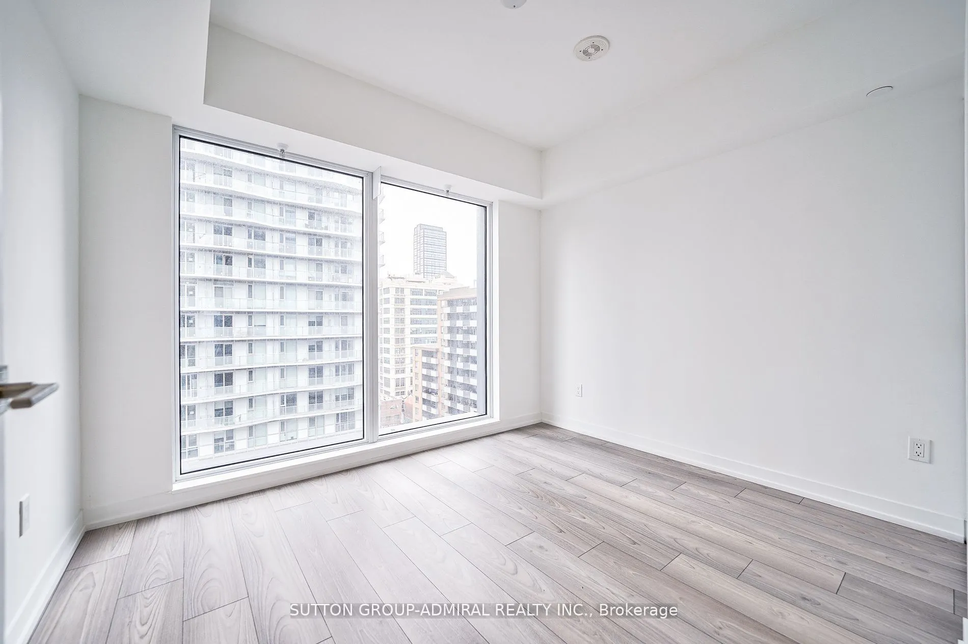 82 Dalhousie Street, #1111