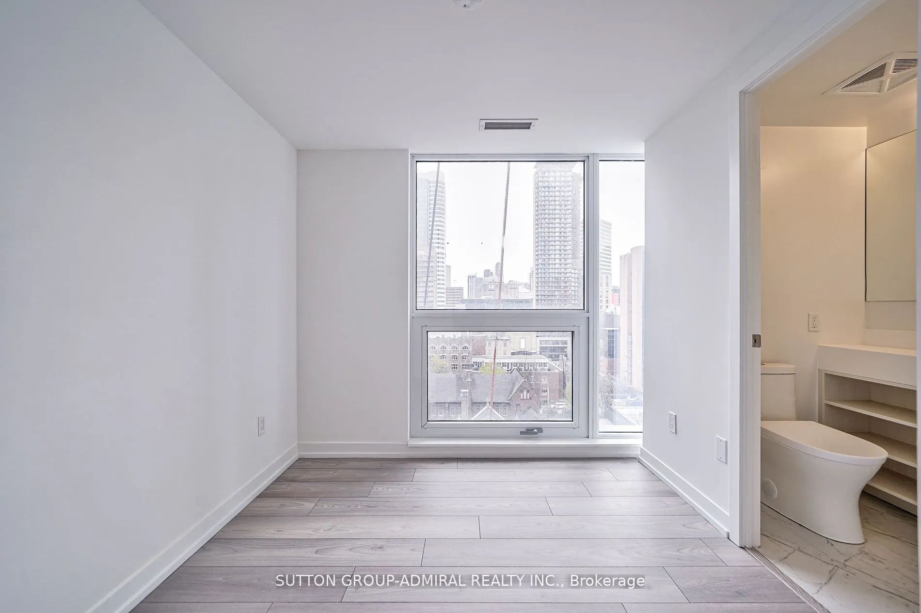 82 Dalhousie Street, #1111