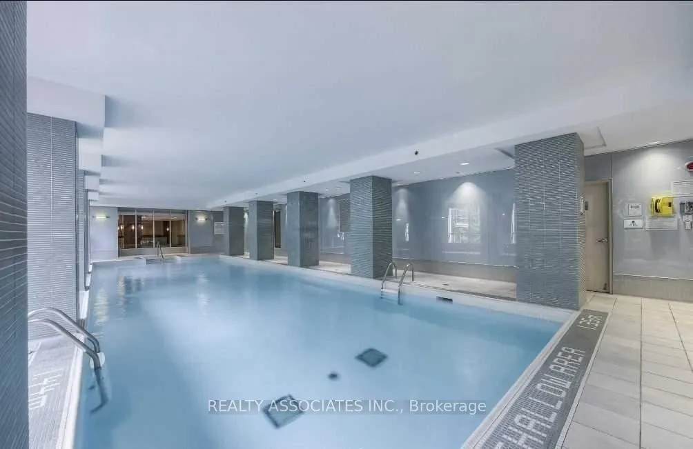 10 Northtown Way, #1913