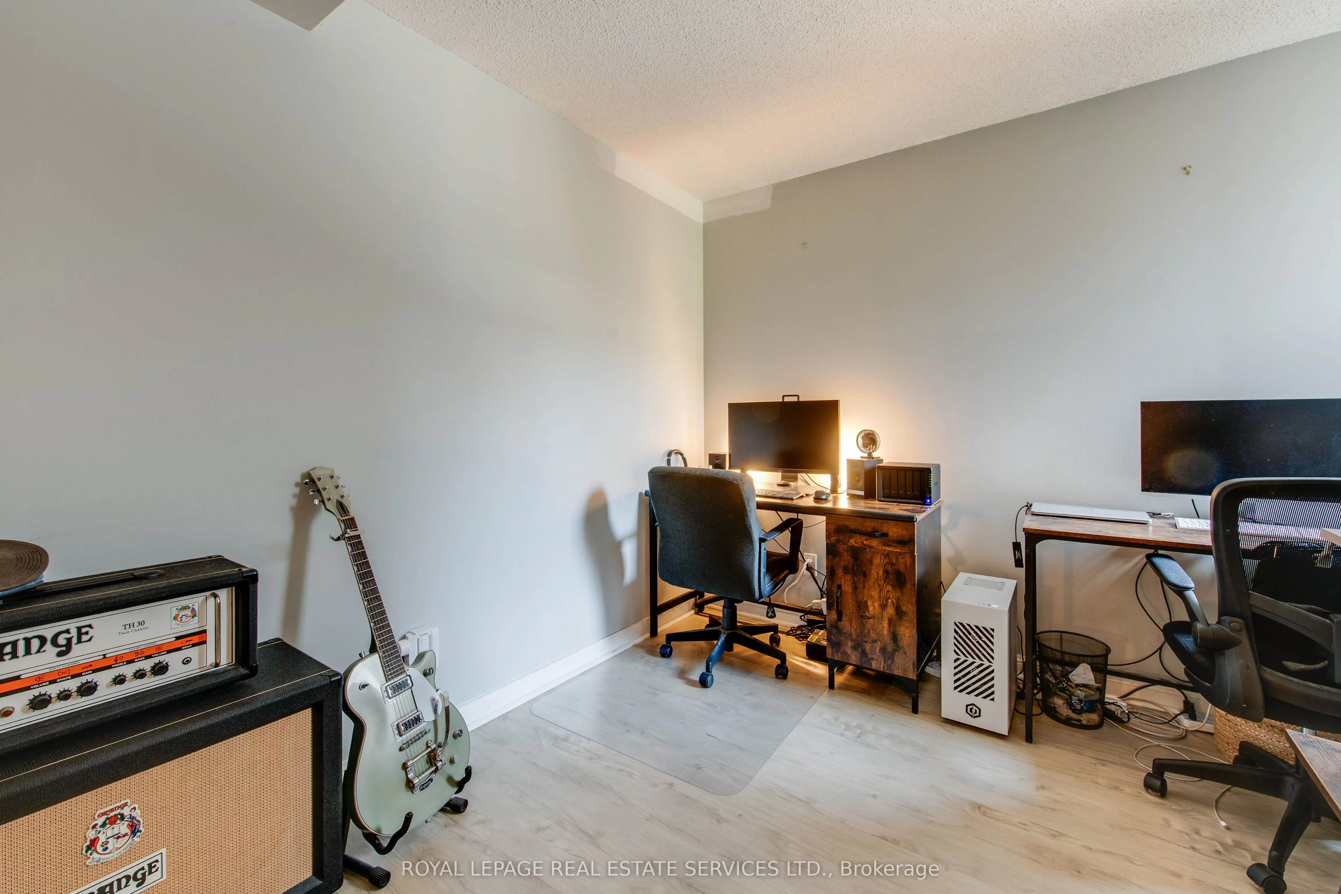 29 canniff Street, #411