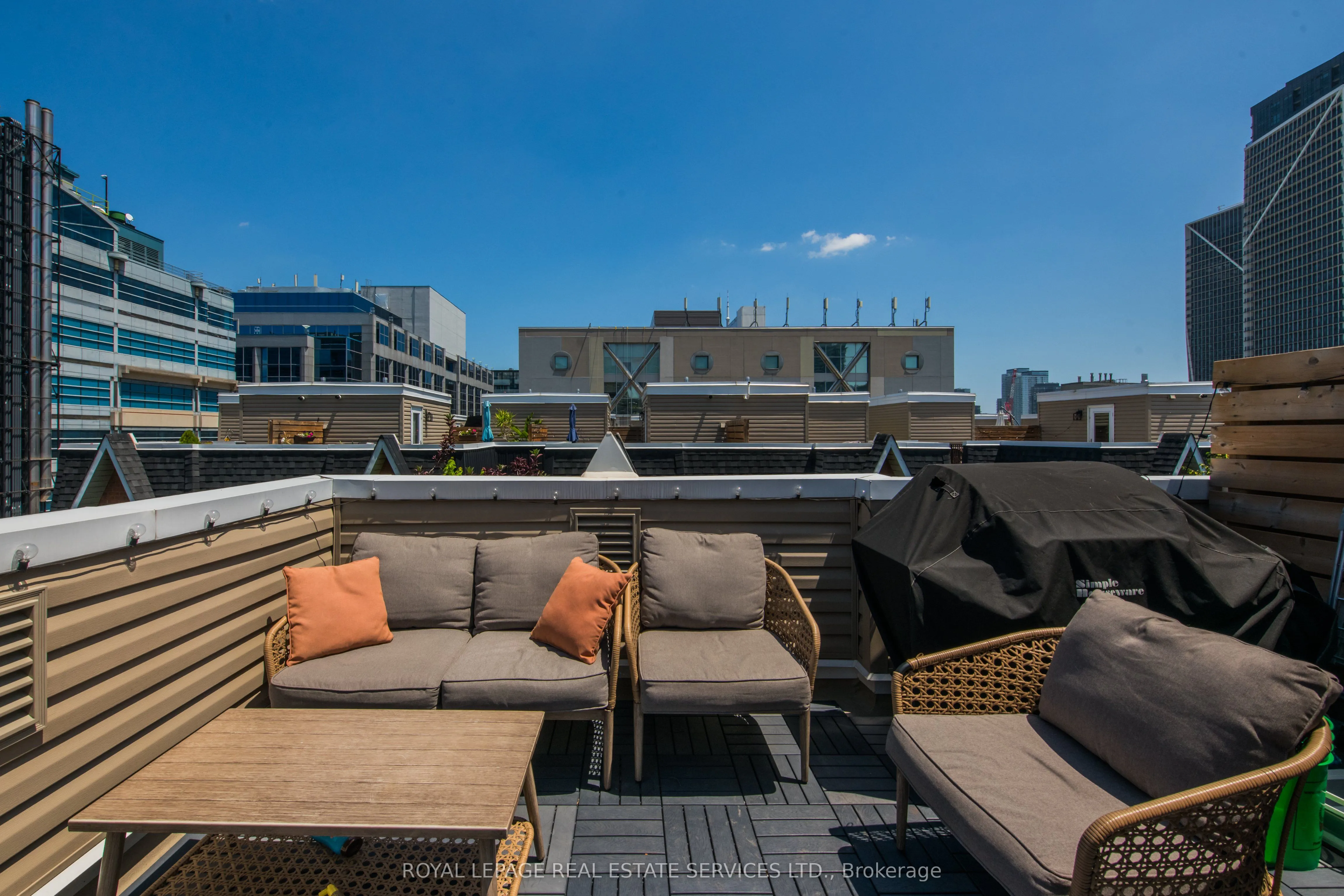 29 canniff Street, #411