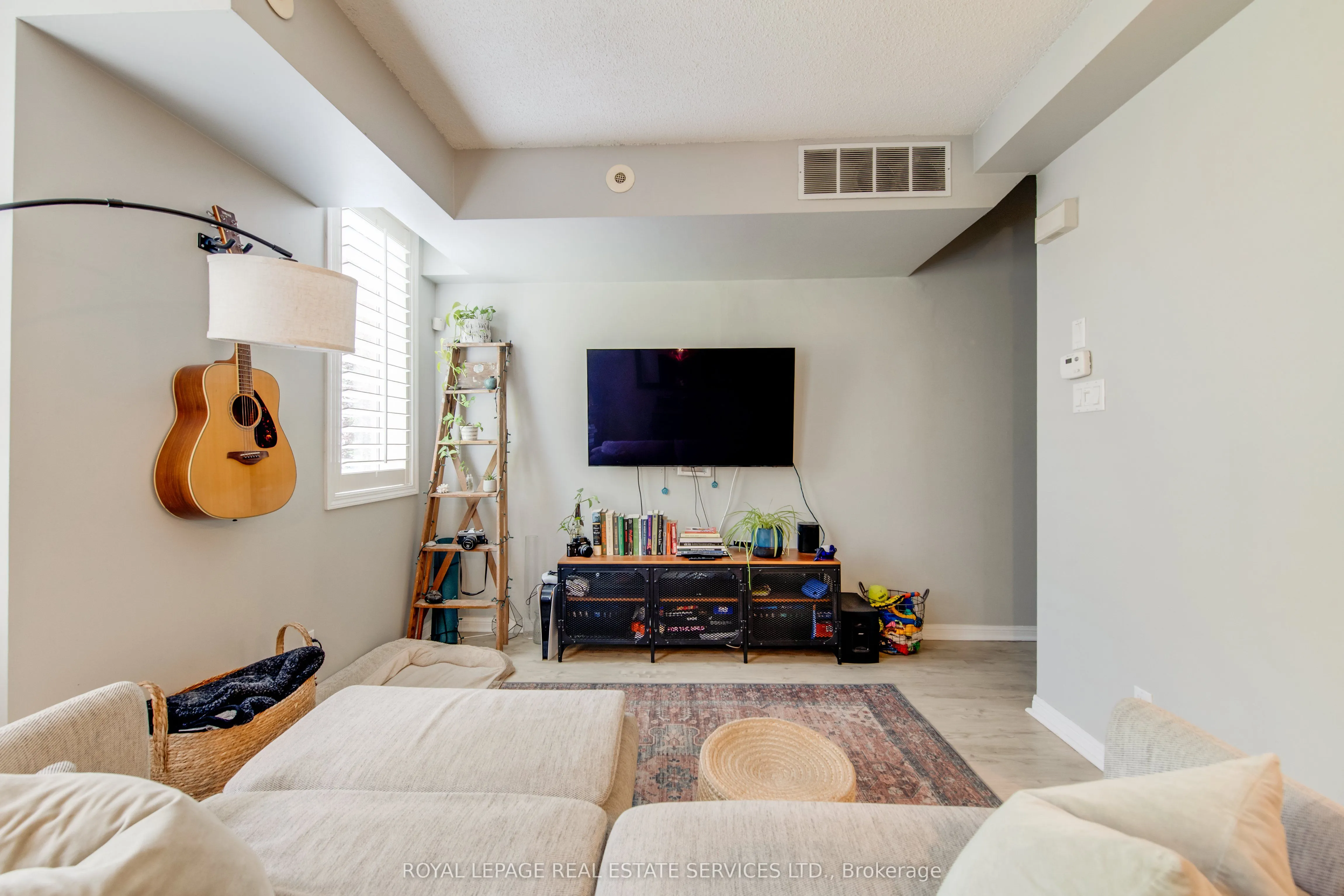 29 canniff Street, #411