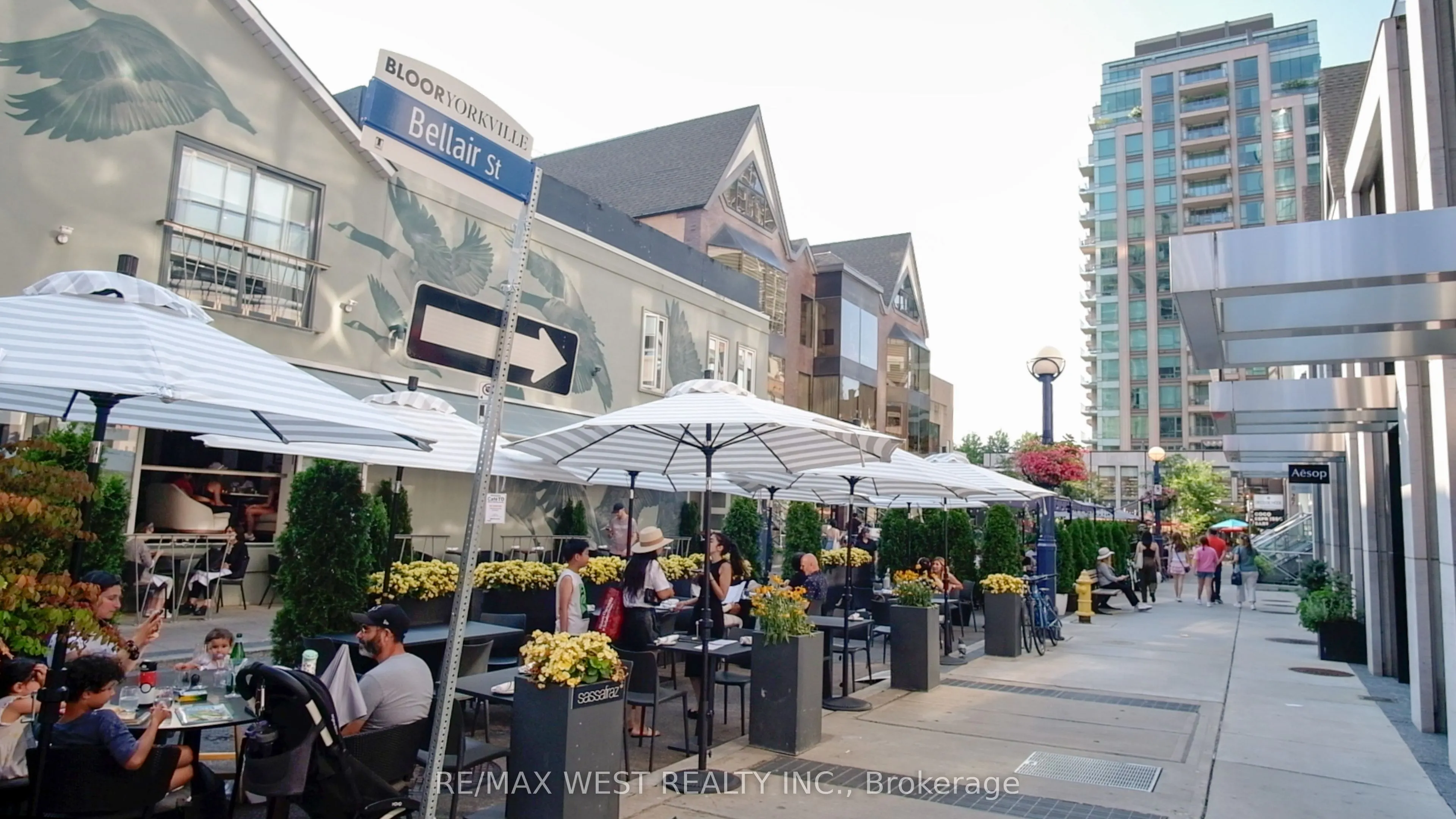 1001 Bay Street, #2002