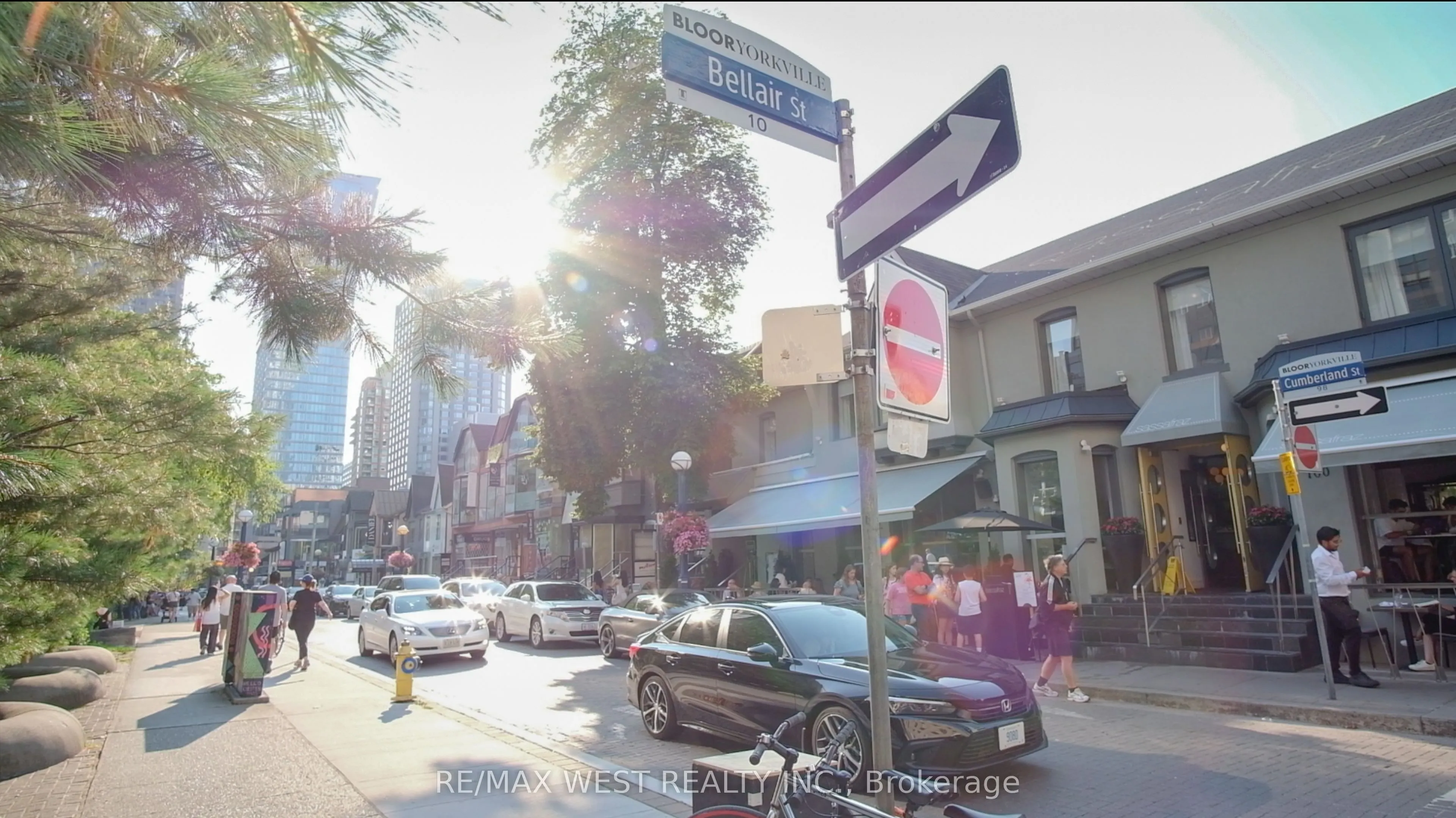 1001 Bay Street, #2002