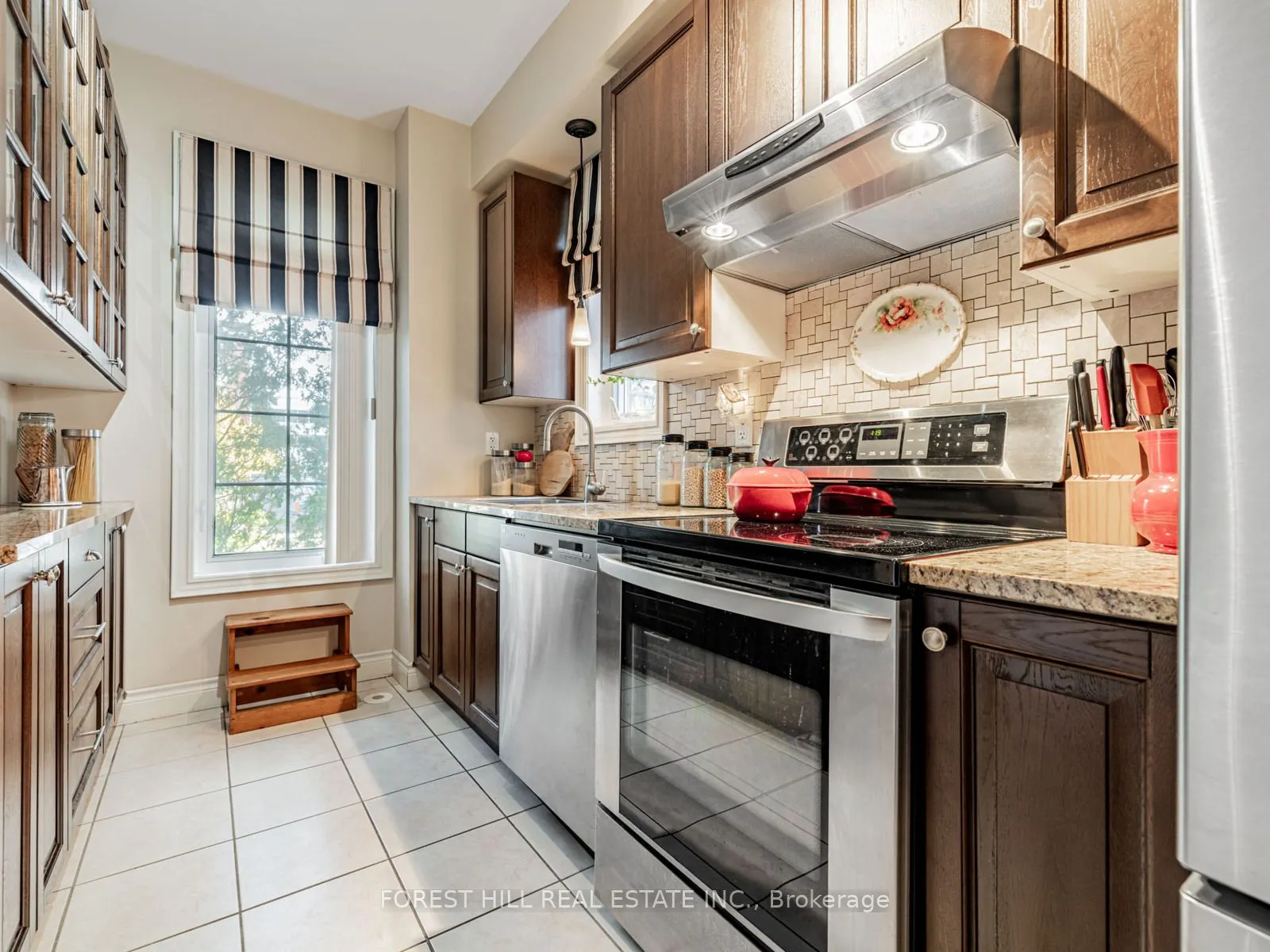 2 Clairtrell Road, #TH-A