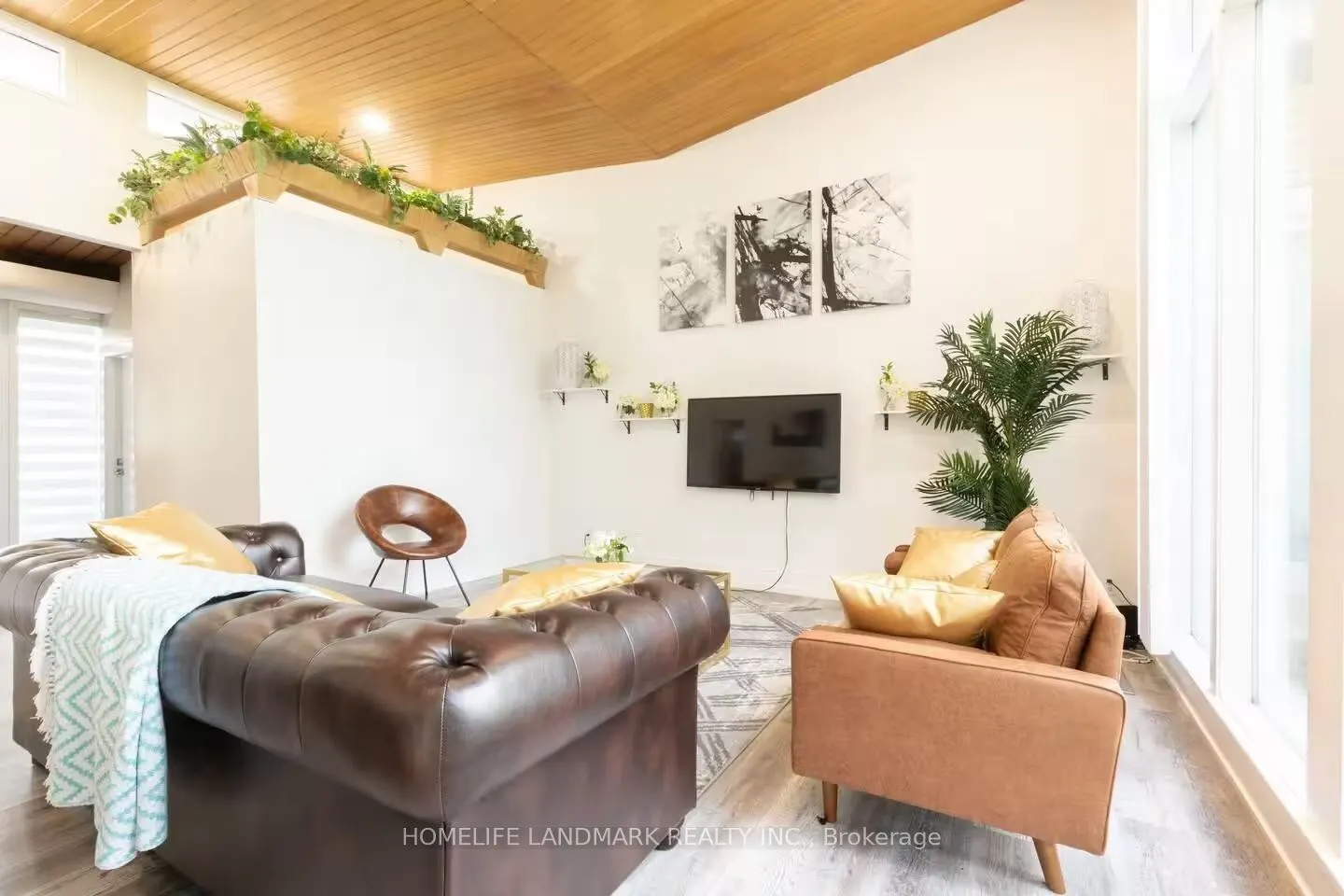 12 Blue Forest Drive