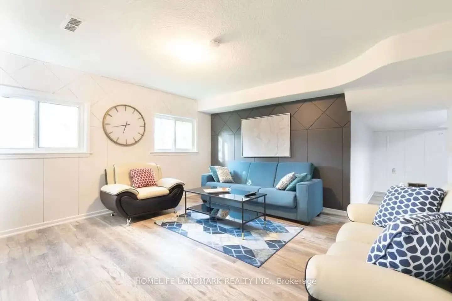 12 Blue Forest Drive