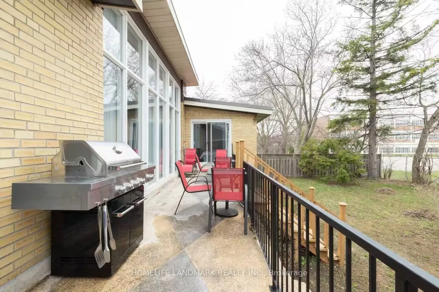 12 Blue Forest Drive