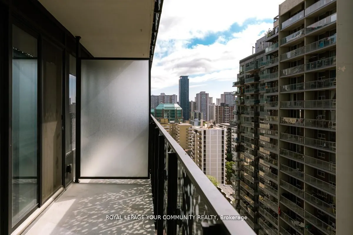 55 Charles Street E, #1706