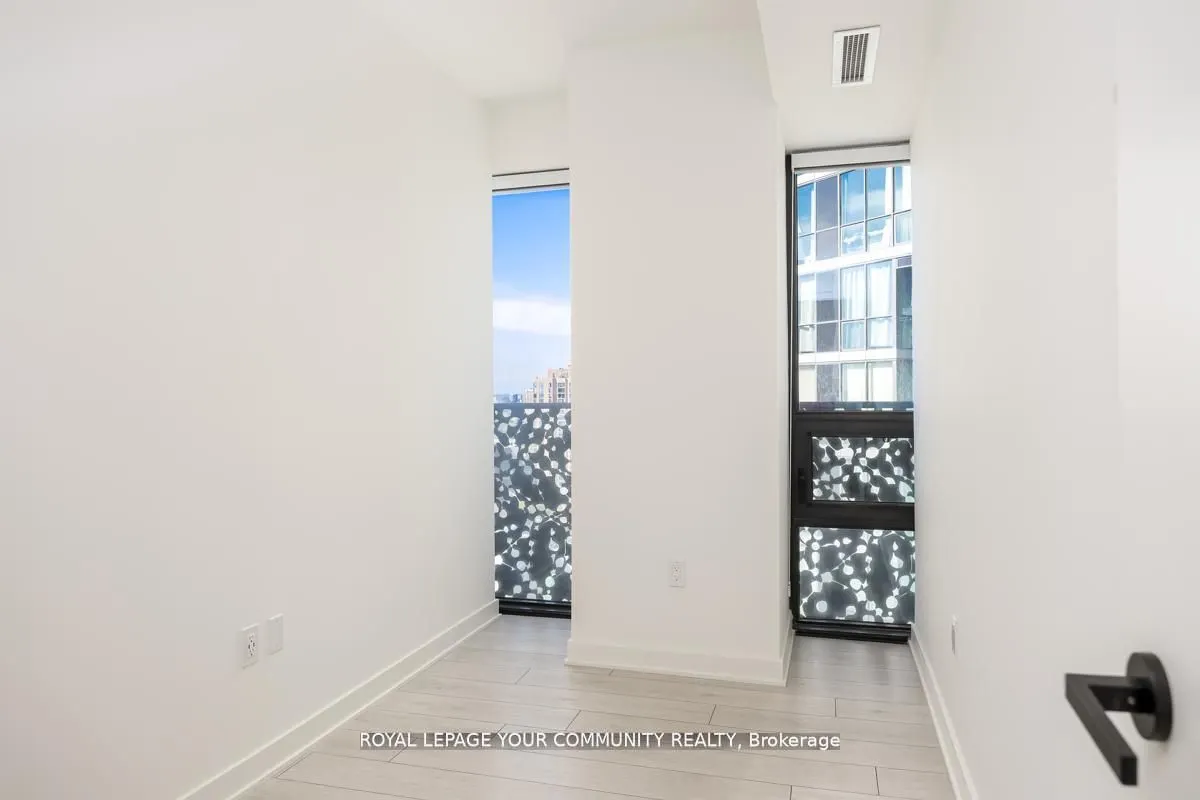 55 Charles Street E, #1706