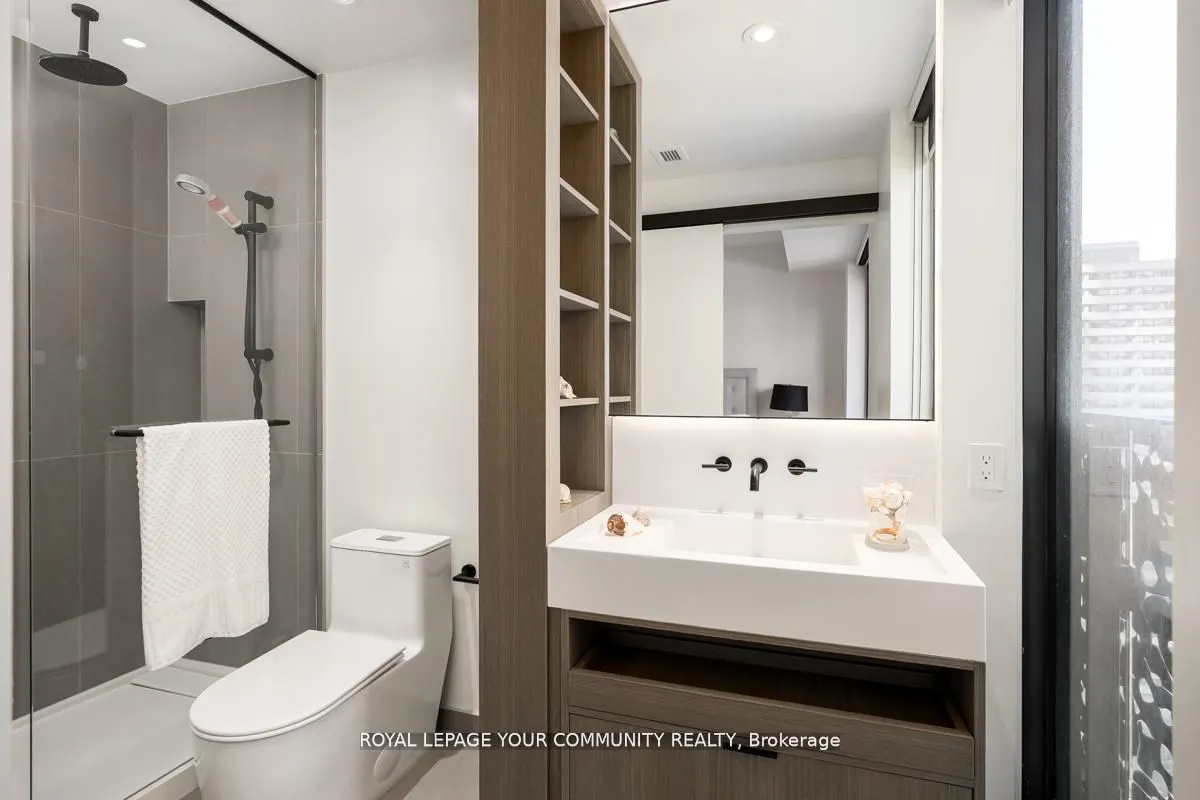 55 Charles Street E, #1706