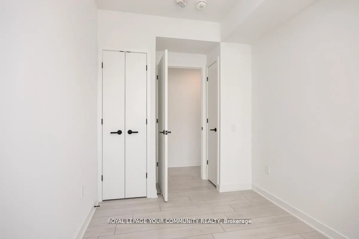 55 Charles Street E, #1706