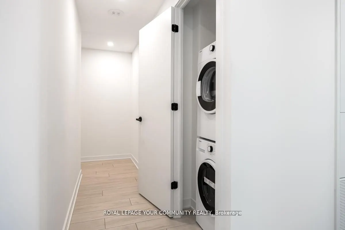 55 Charles Street E, #1706