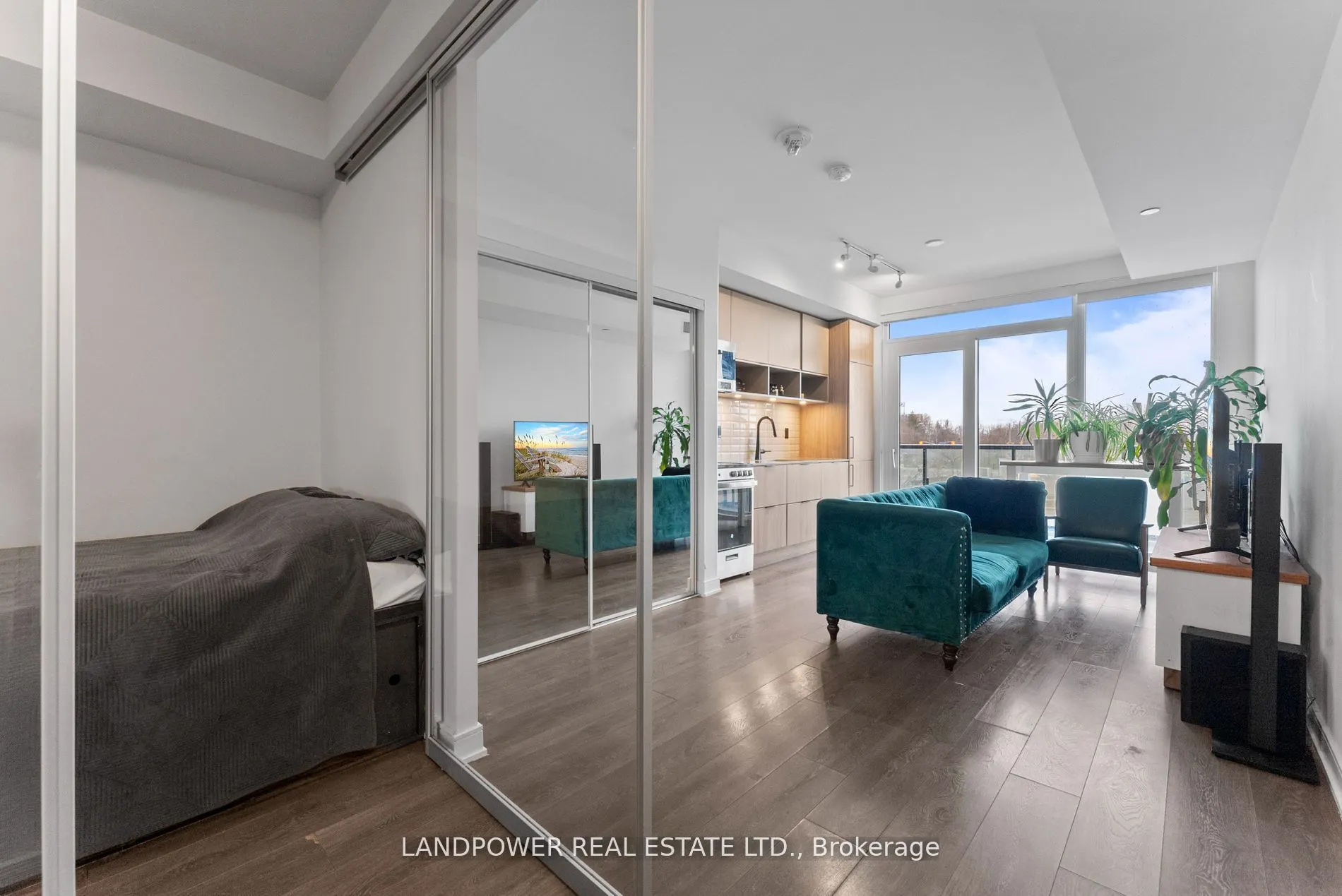 35 Rolling Mills Road, #S439