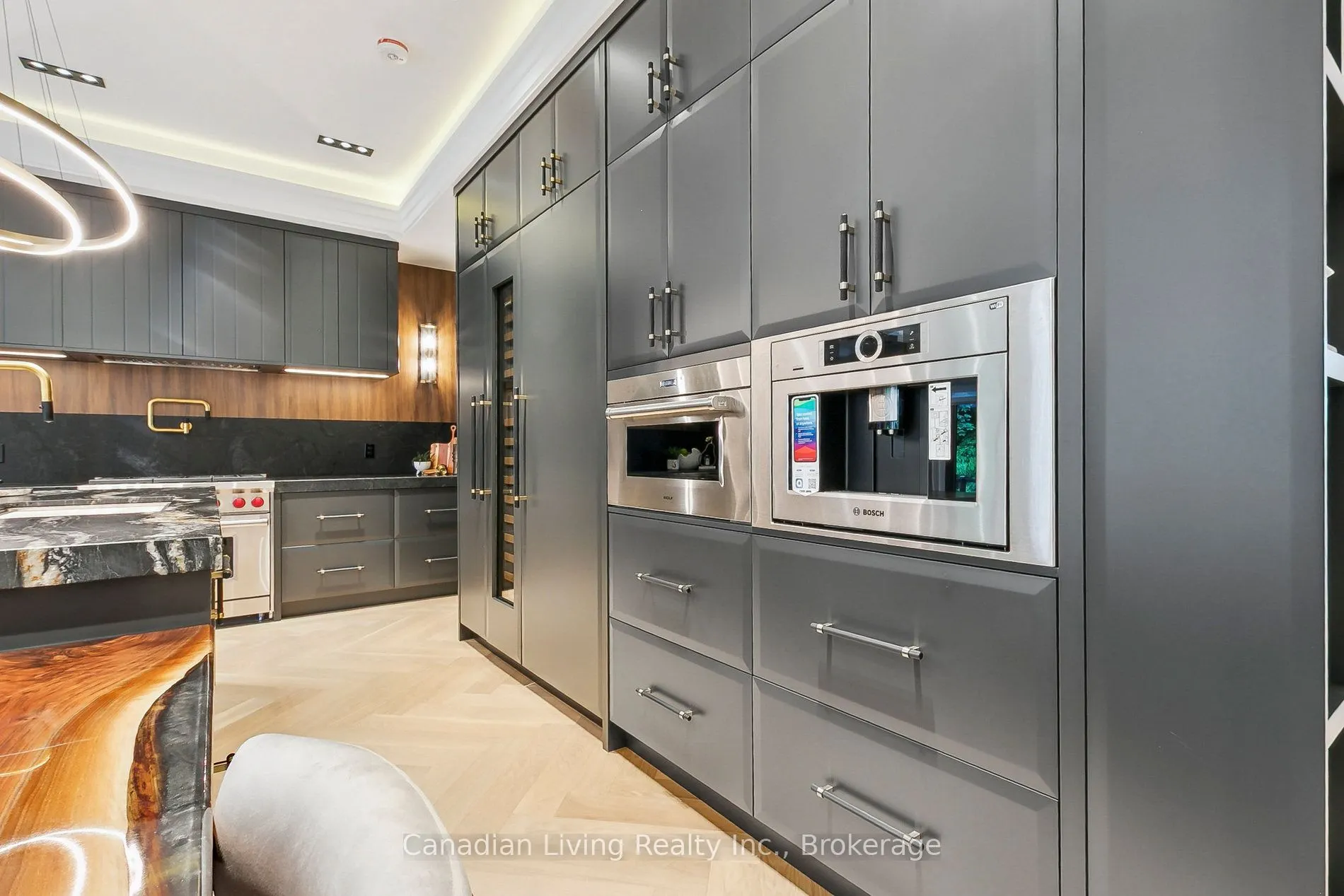 12 Otter Crescent