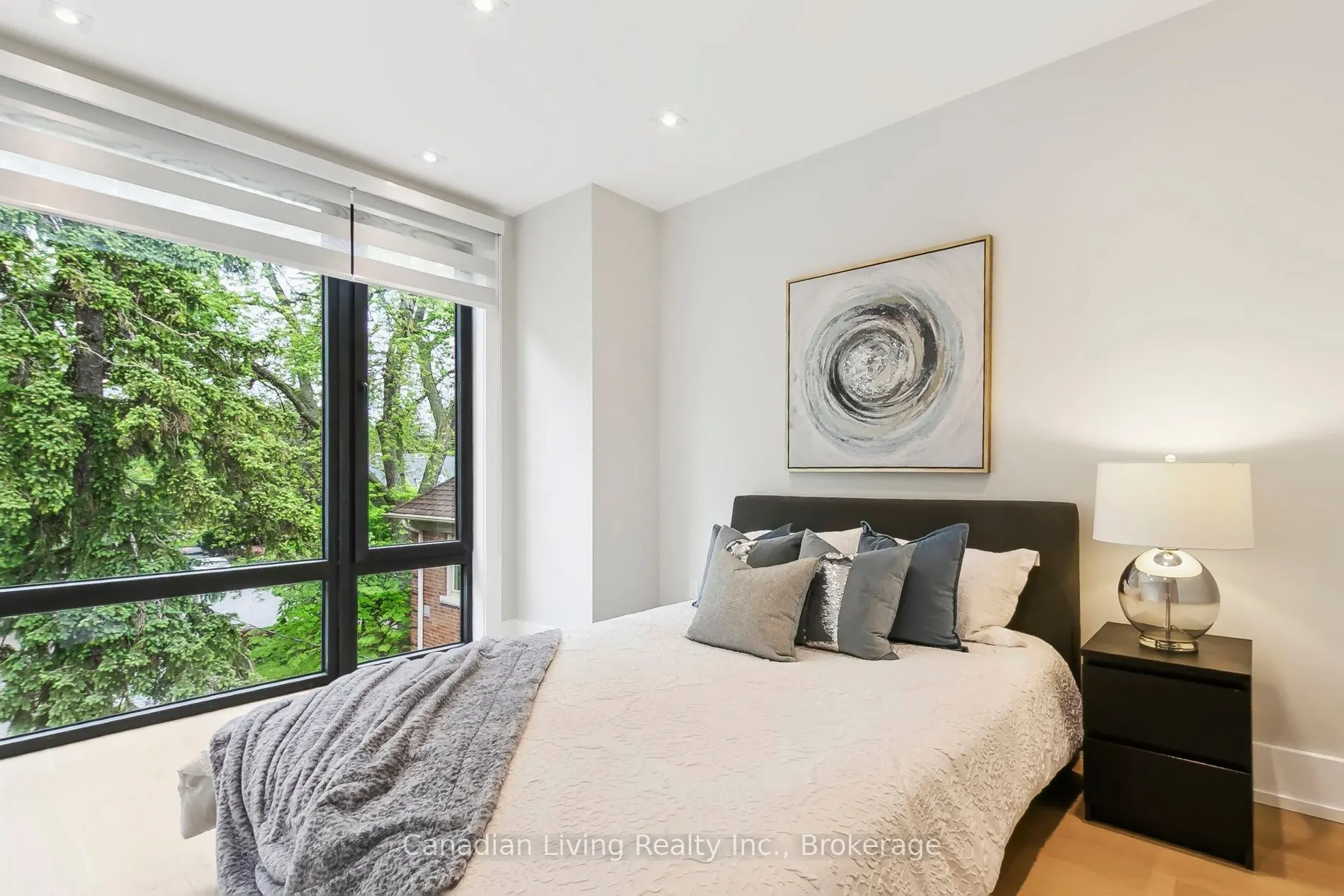 12 Otter Crescent