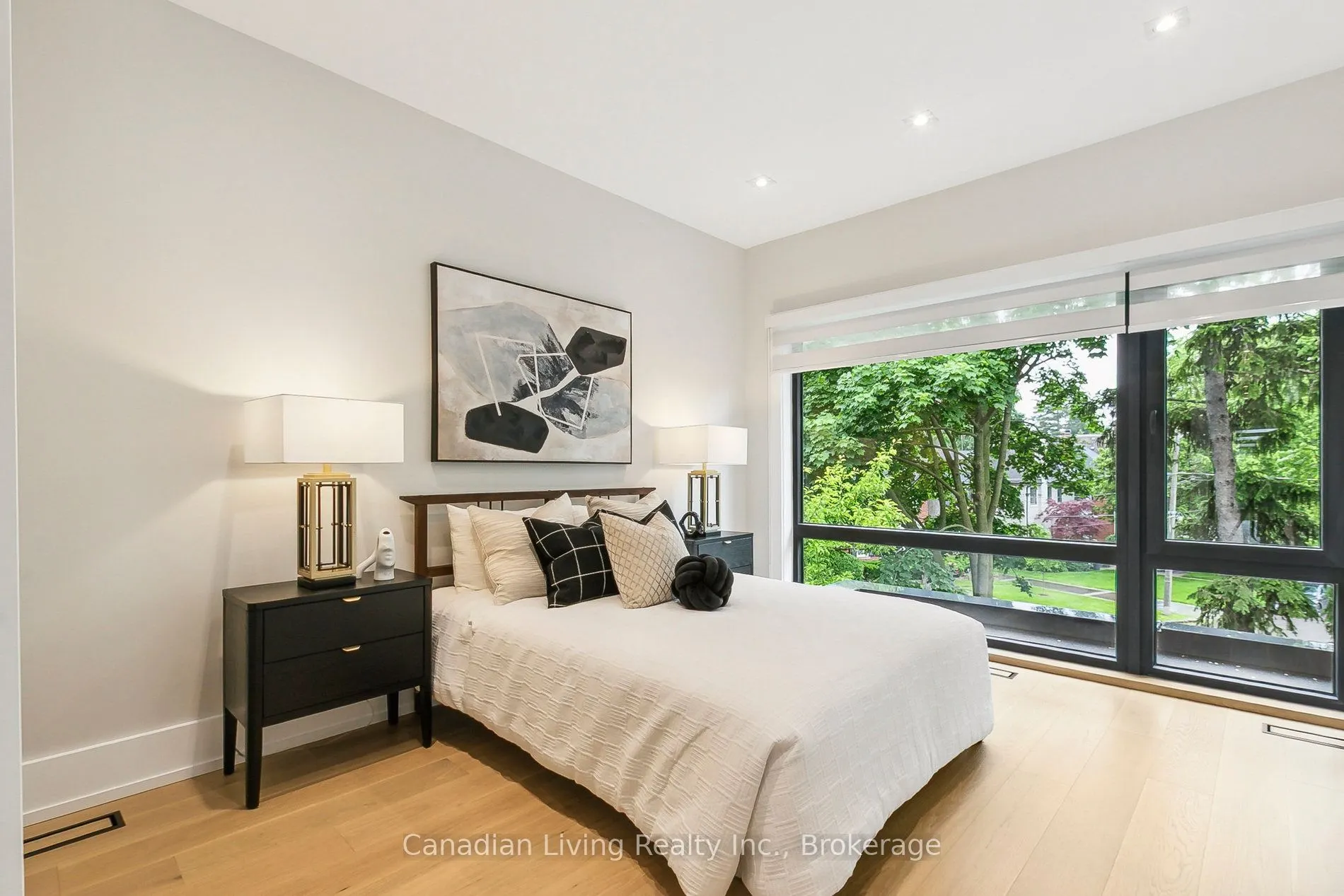 12 Otter Crescent