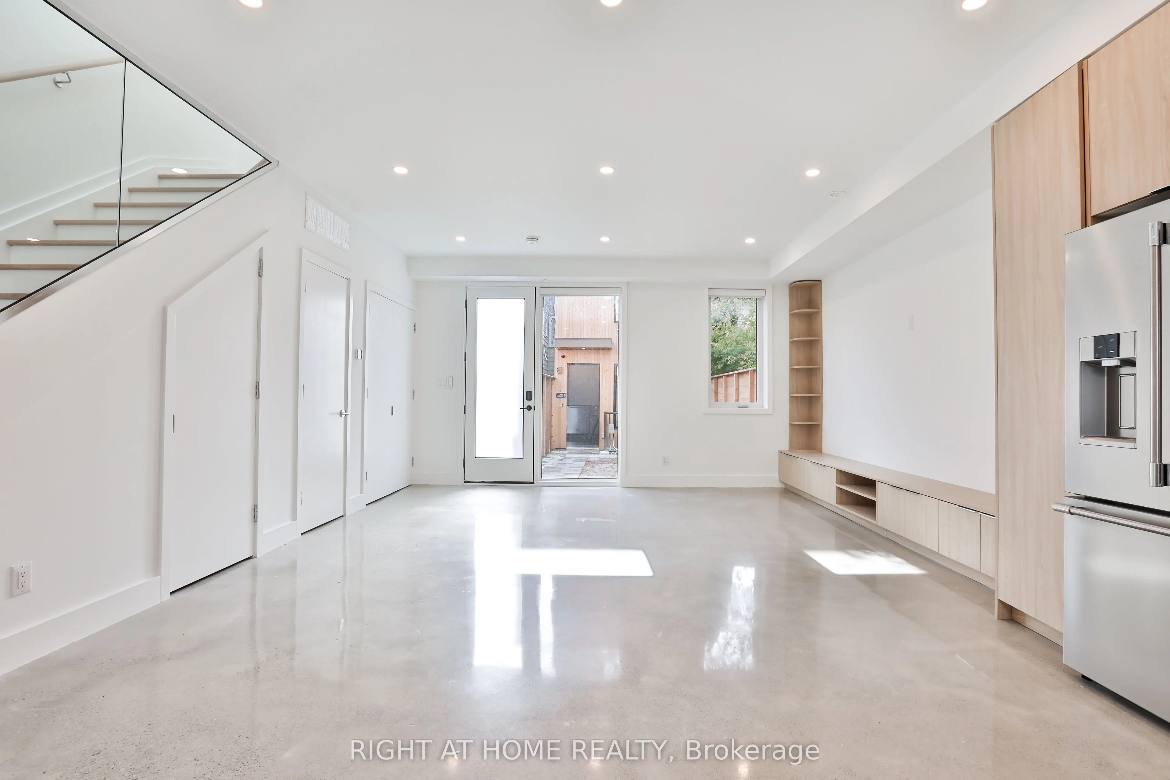 68 Foxley Street, #Laneway - Unit #4