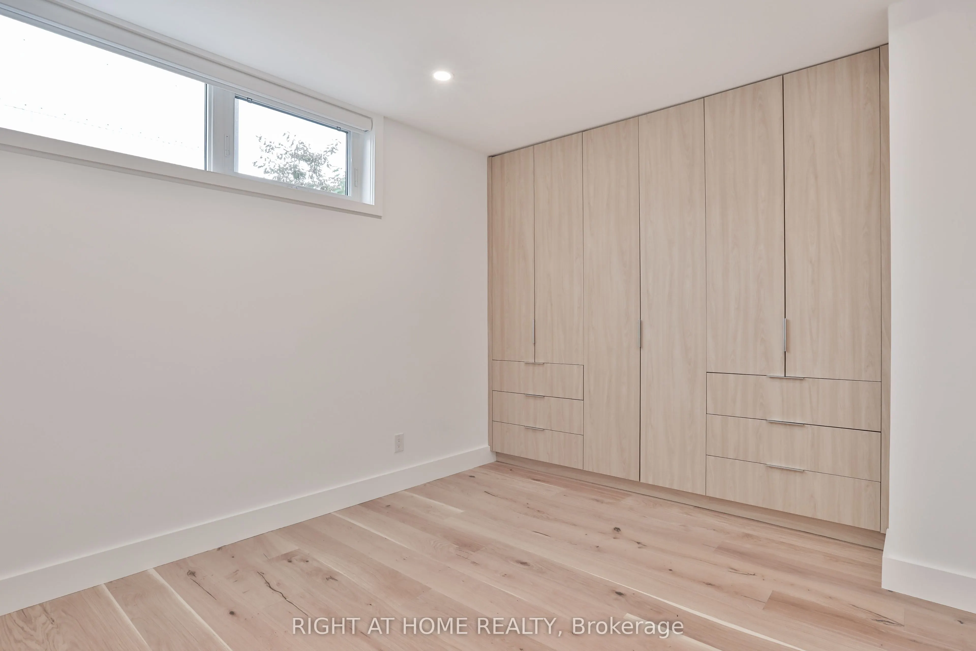 68 Foxley Street, #Laneway - Unit #4