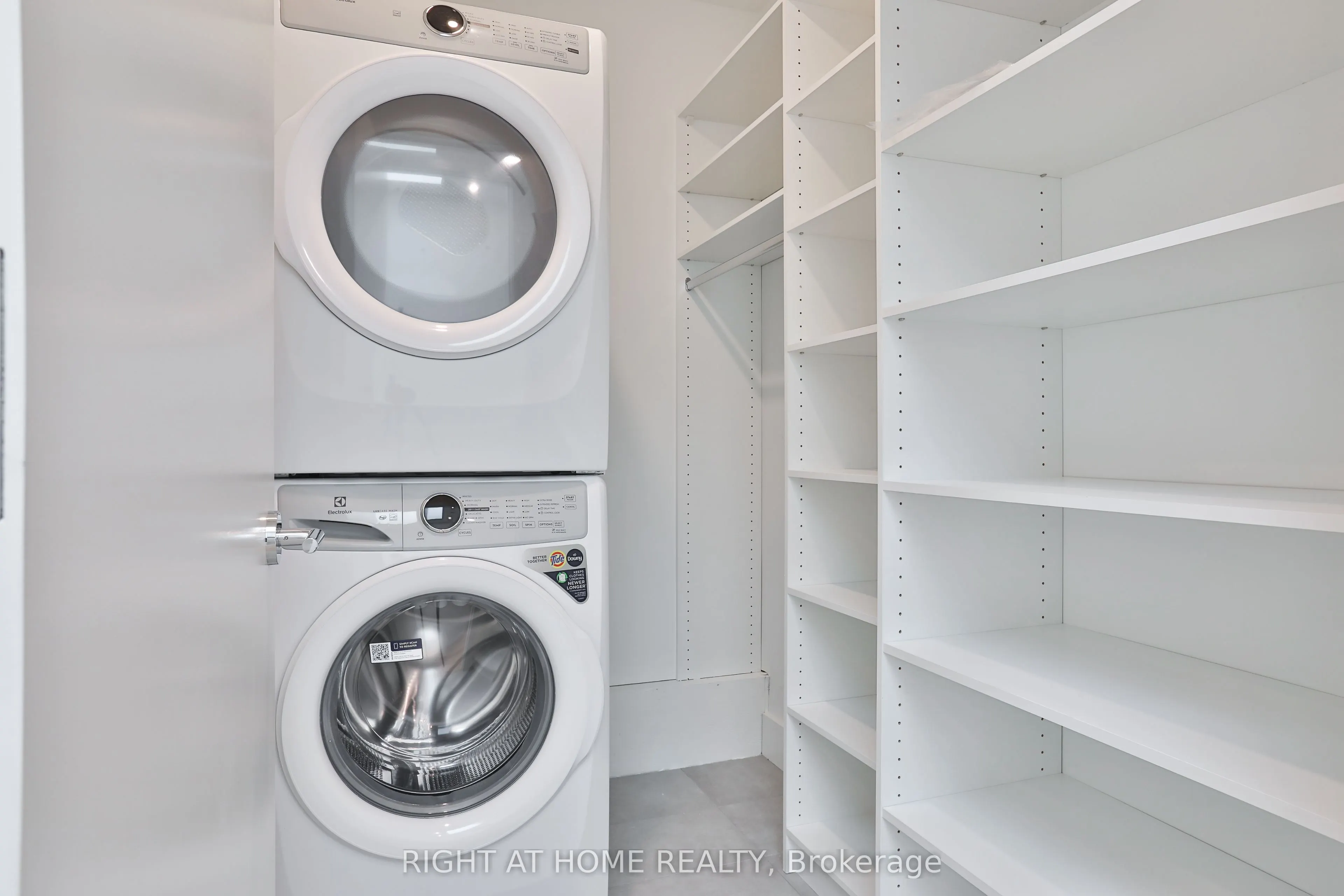 68 Foxley Street, #Laneway - Unit #4