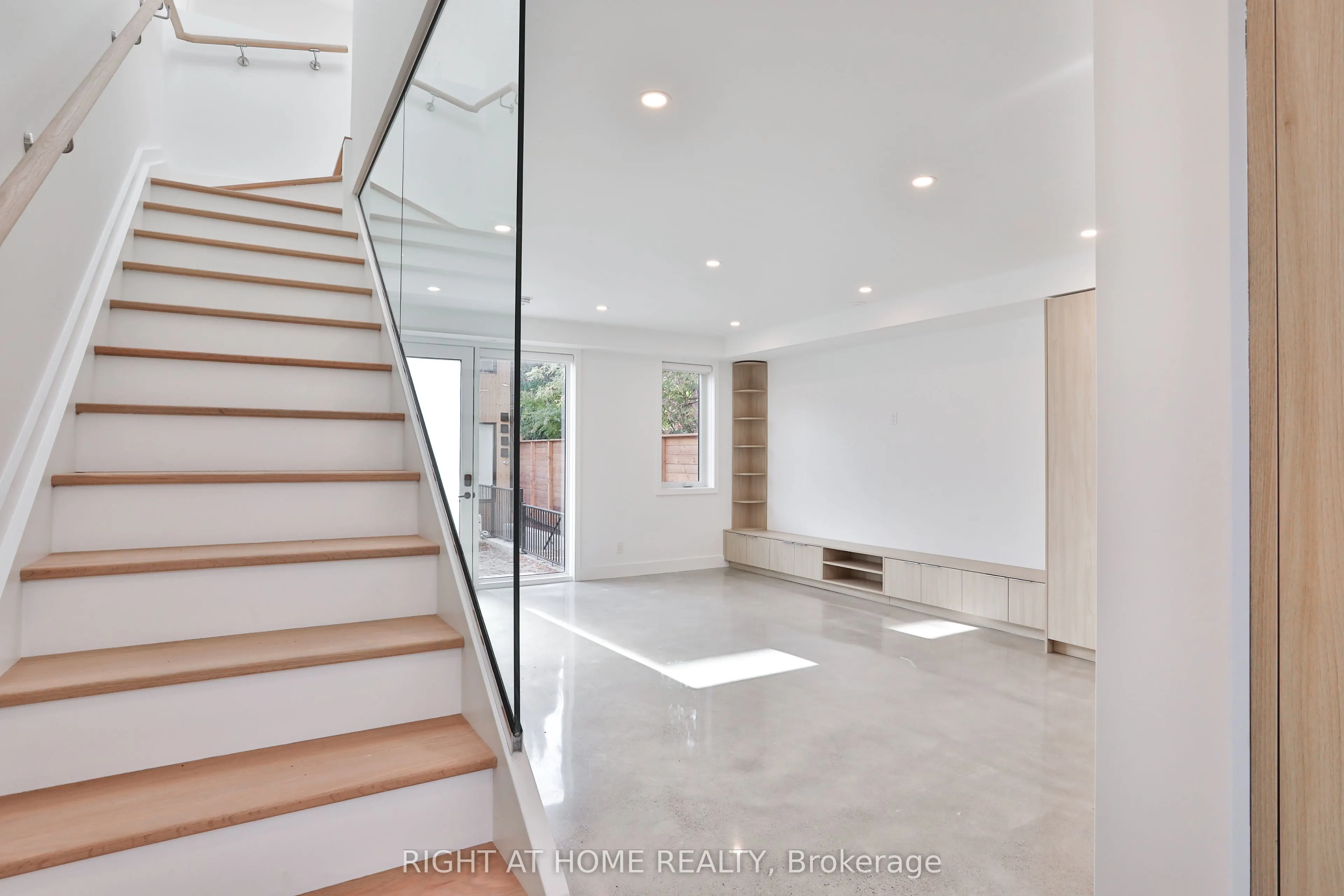 68 Foxley Street, #Laneway - Unit #4