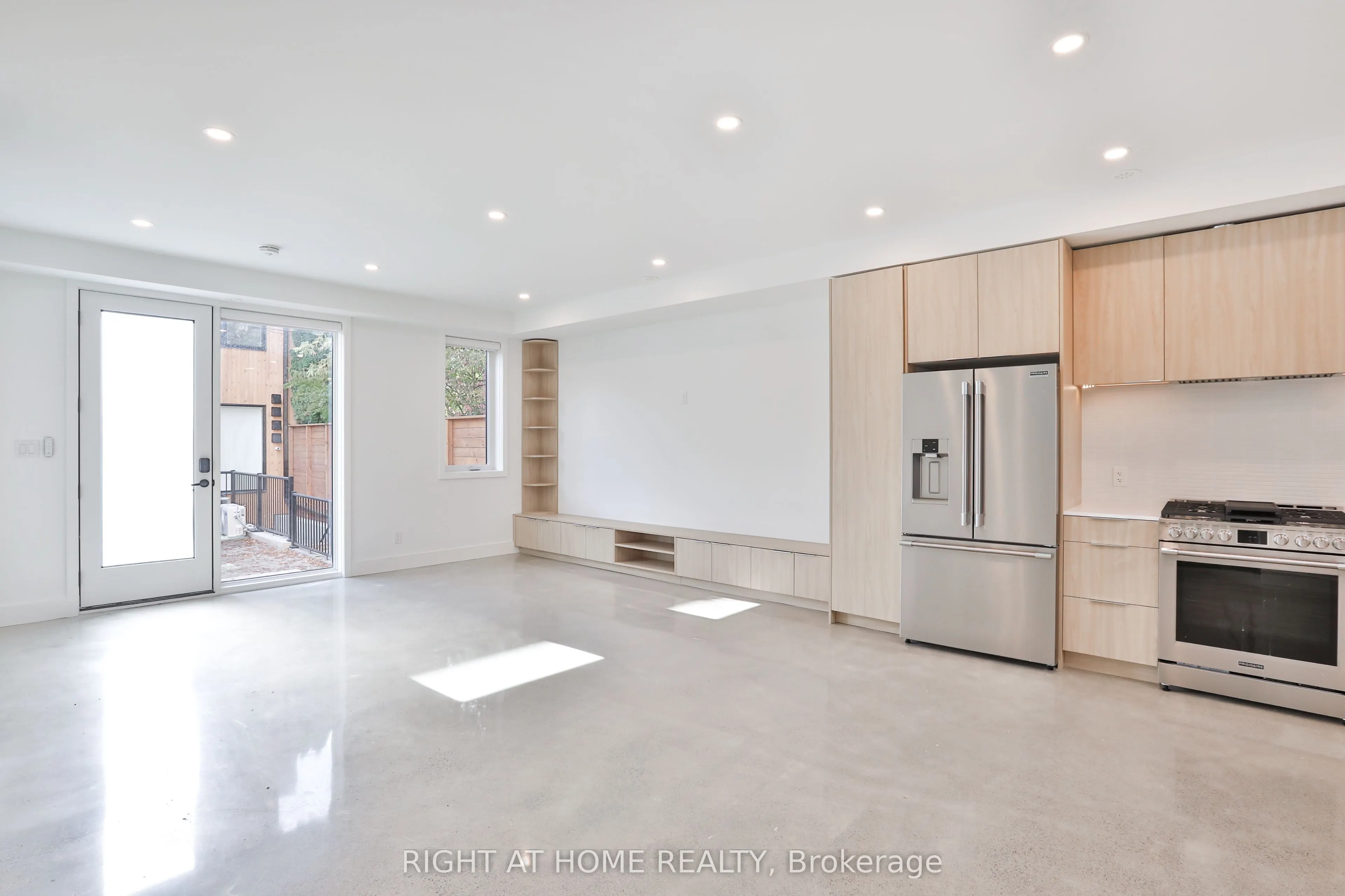 68 Foxley Street, #Laneway - Unit #4