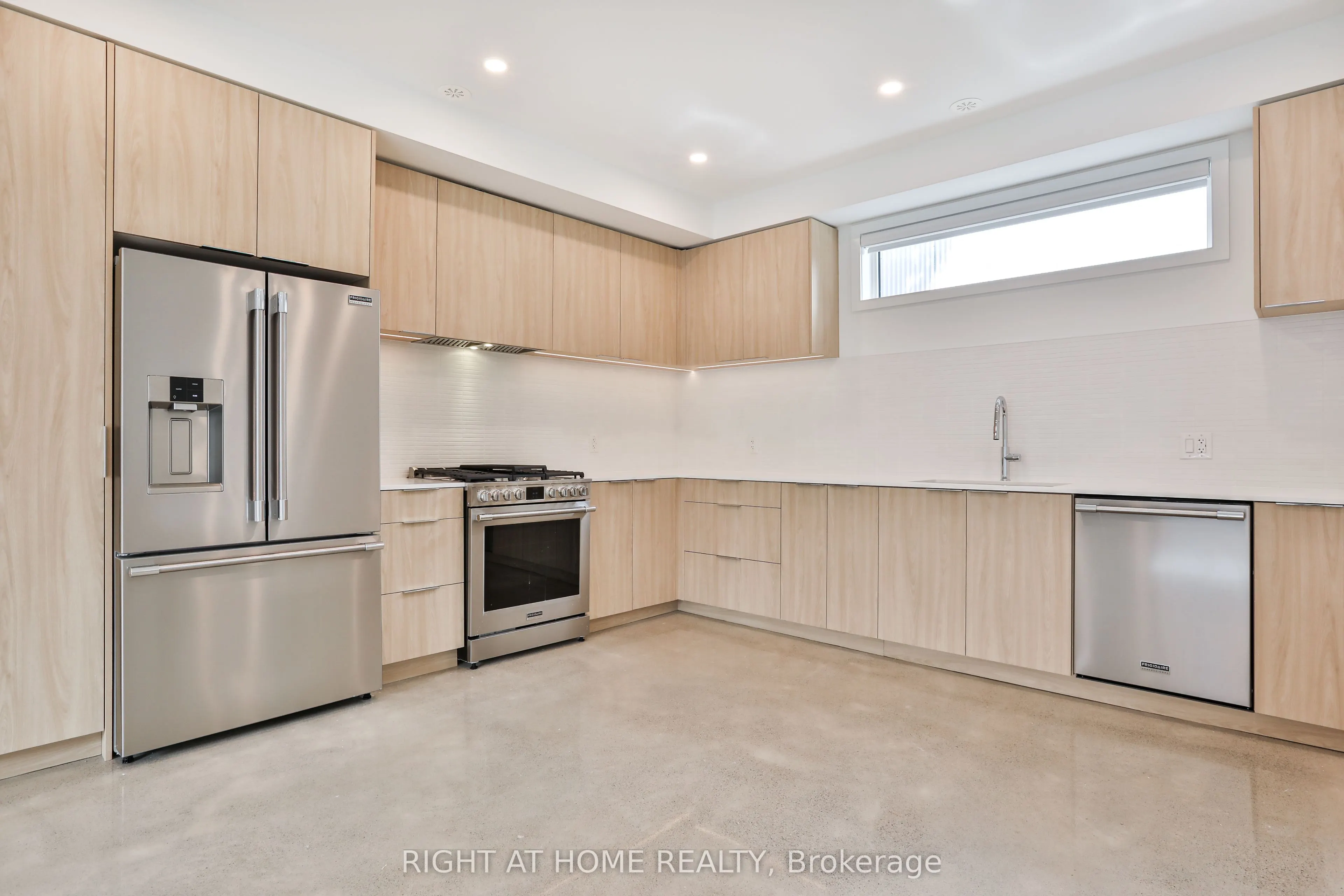 68 Foxley Street, #Laneway - Unit #4