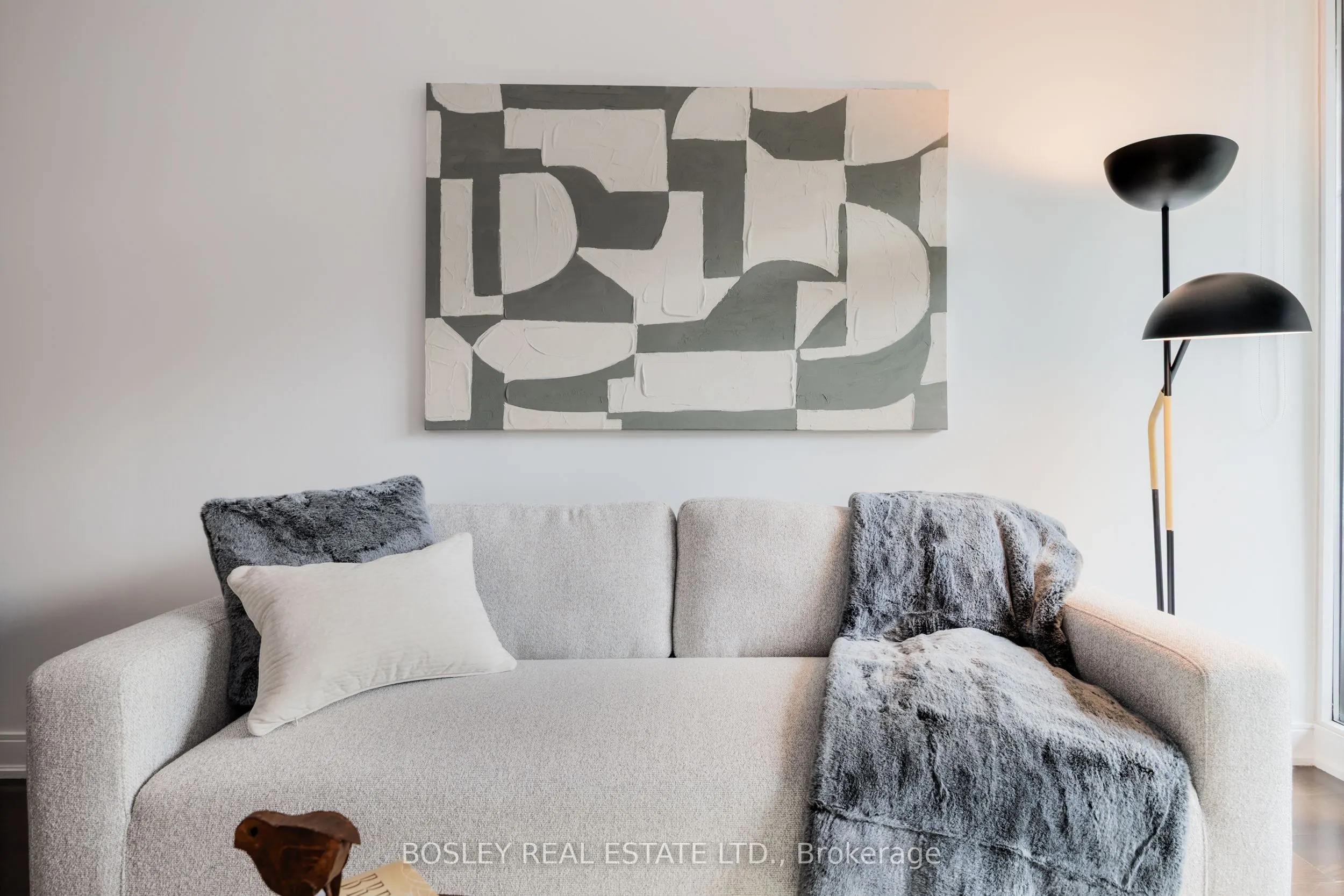 88 Broadway Avenue, #711