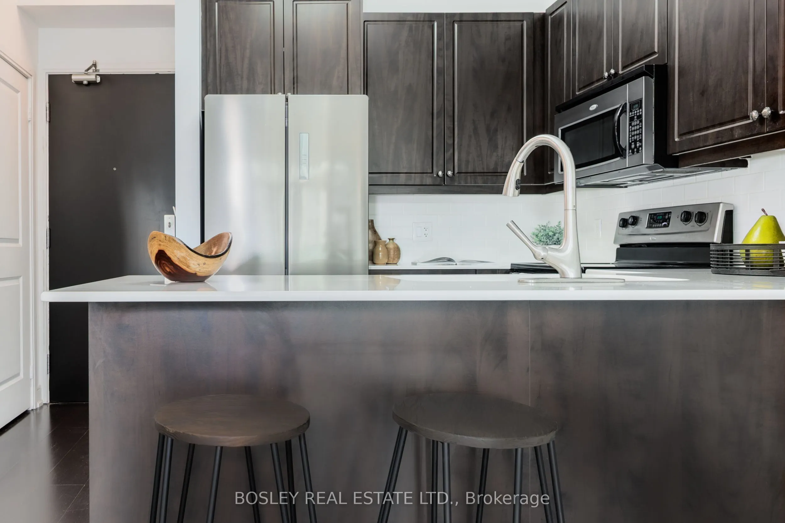 88 Broadway Avenue, #711