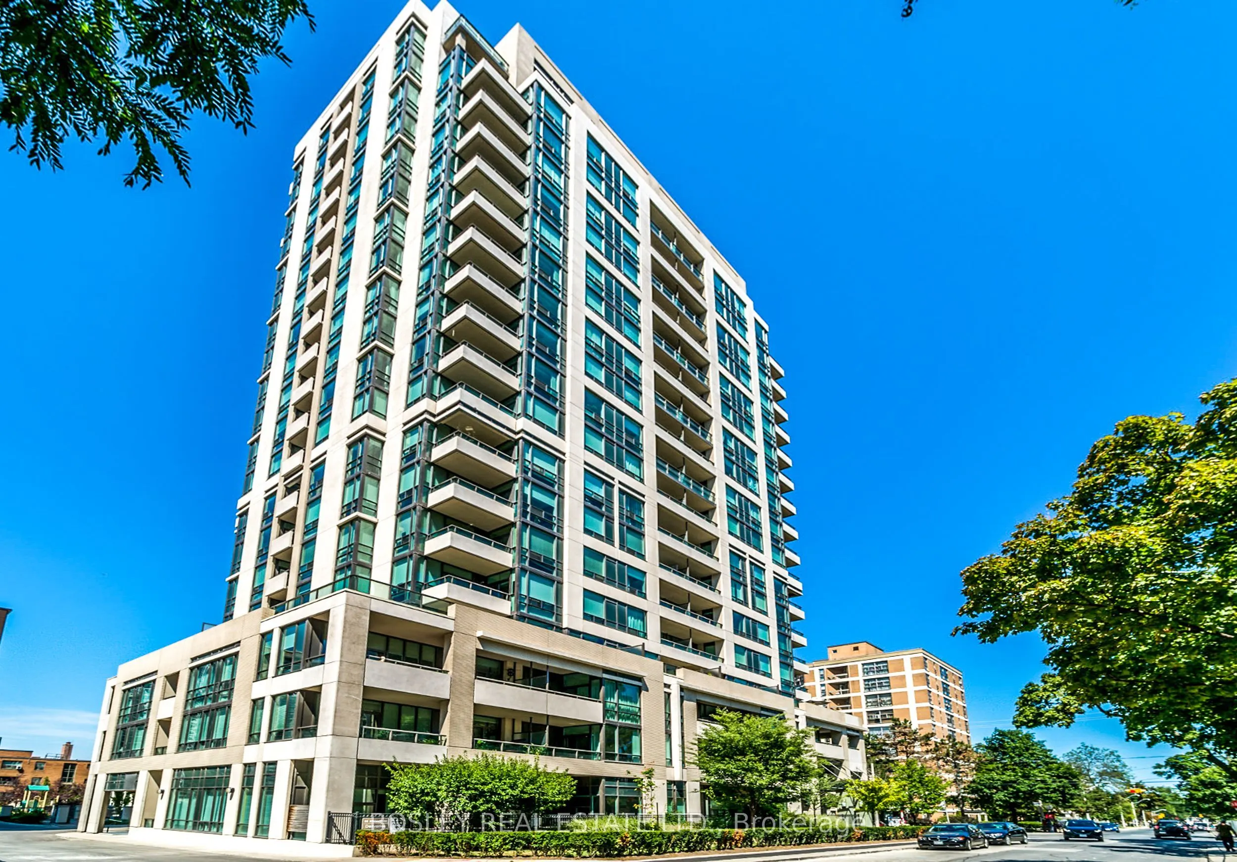 88 Broadway Avenue, #711