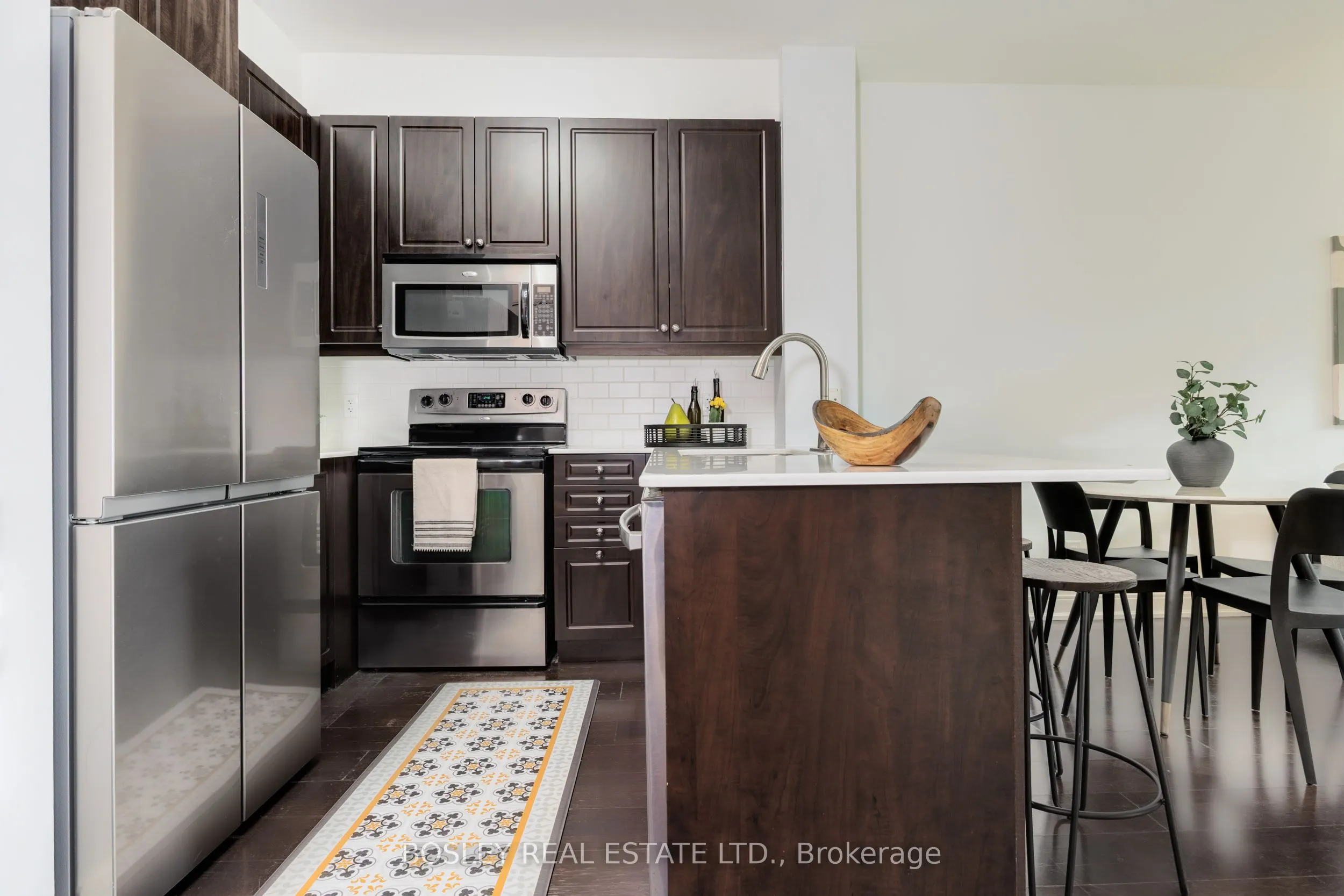 88 Broadway Avenue, #711