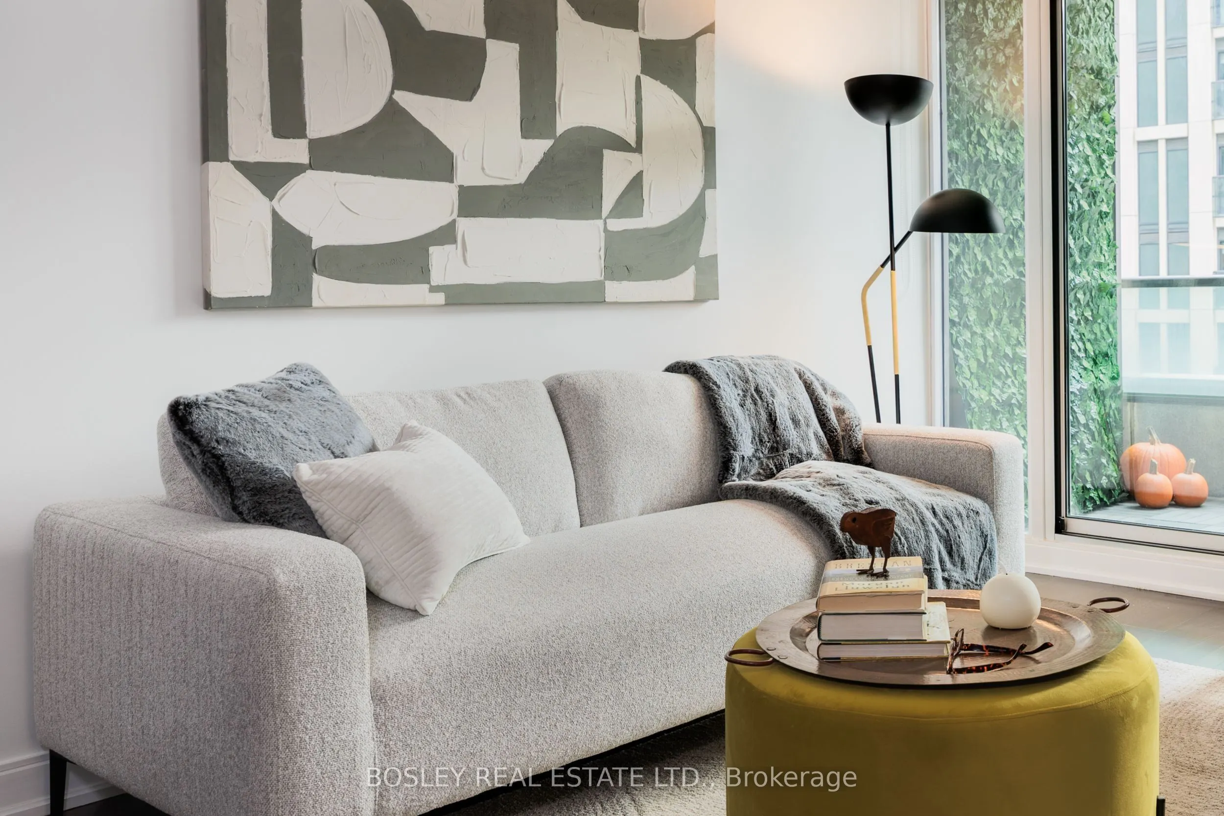 88 Broadway Avenue, #711