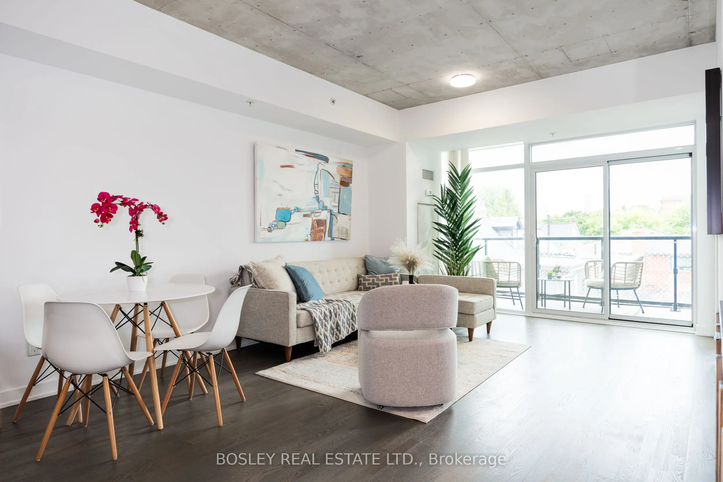 109 Ossington Avenue, #312