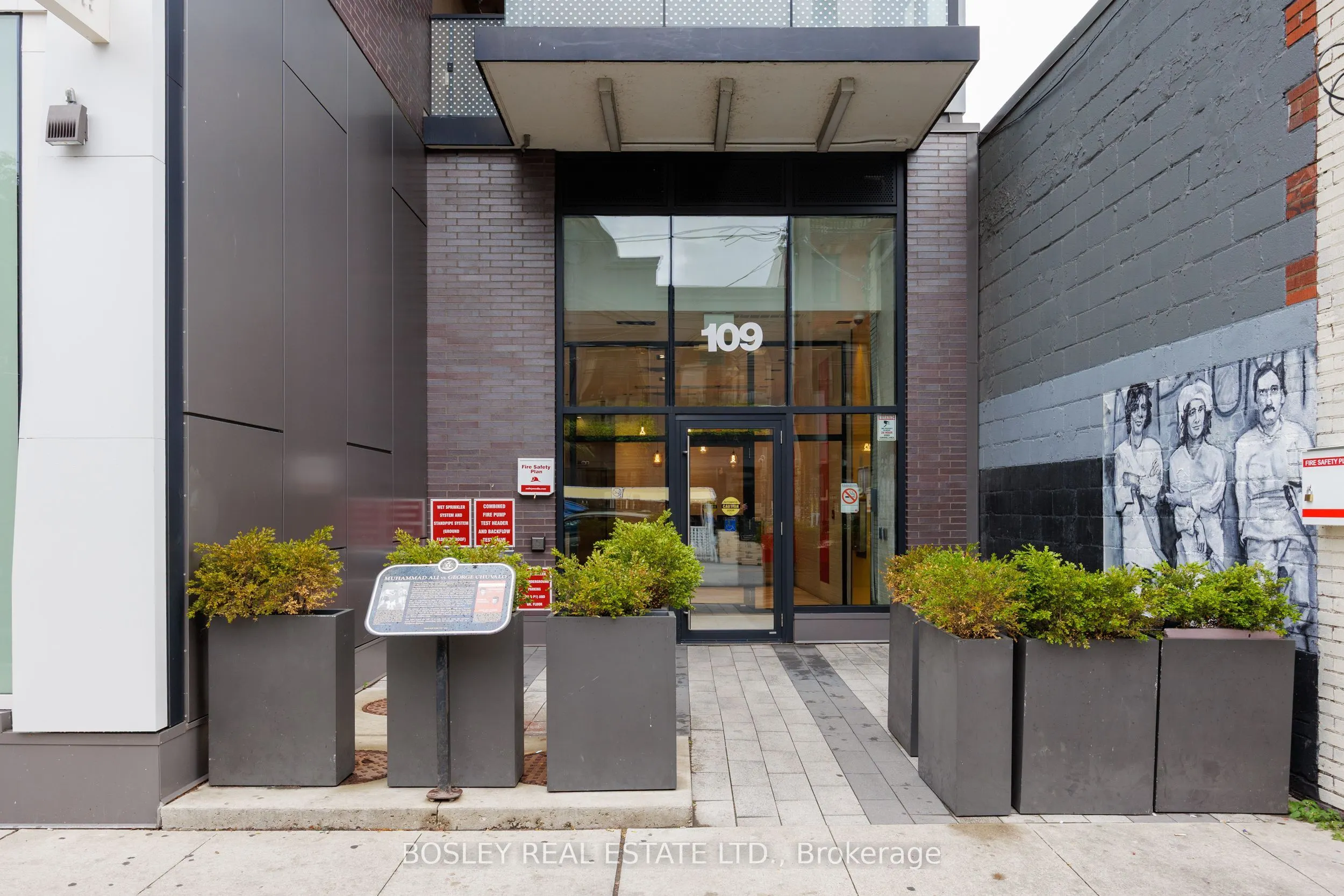 109 Ossington Avenue, #312