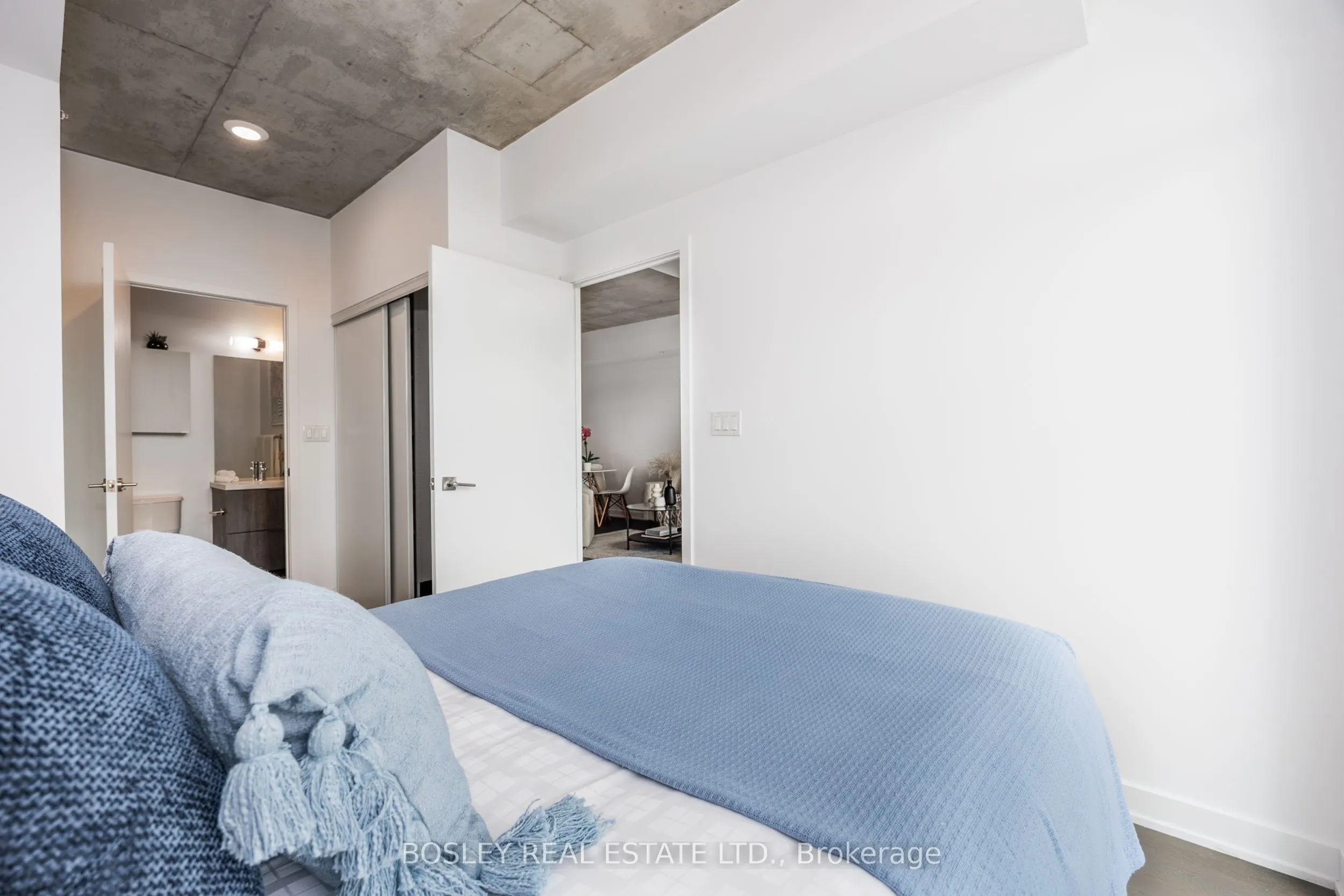 109 Ossington Avenue, #312