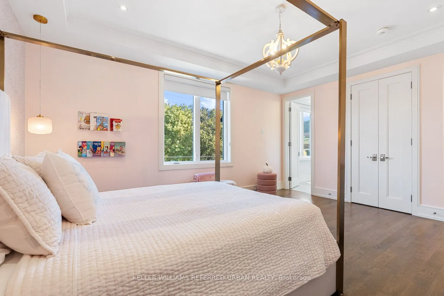 90 Glen Rush Boulevard