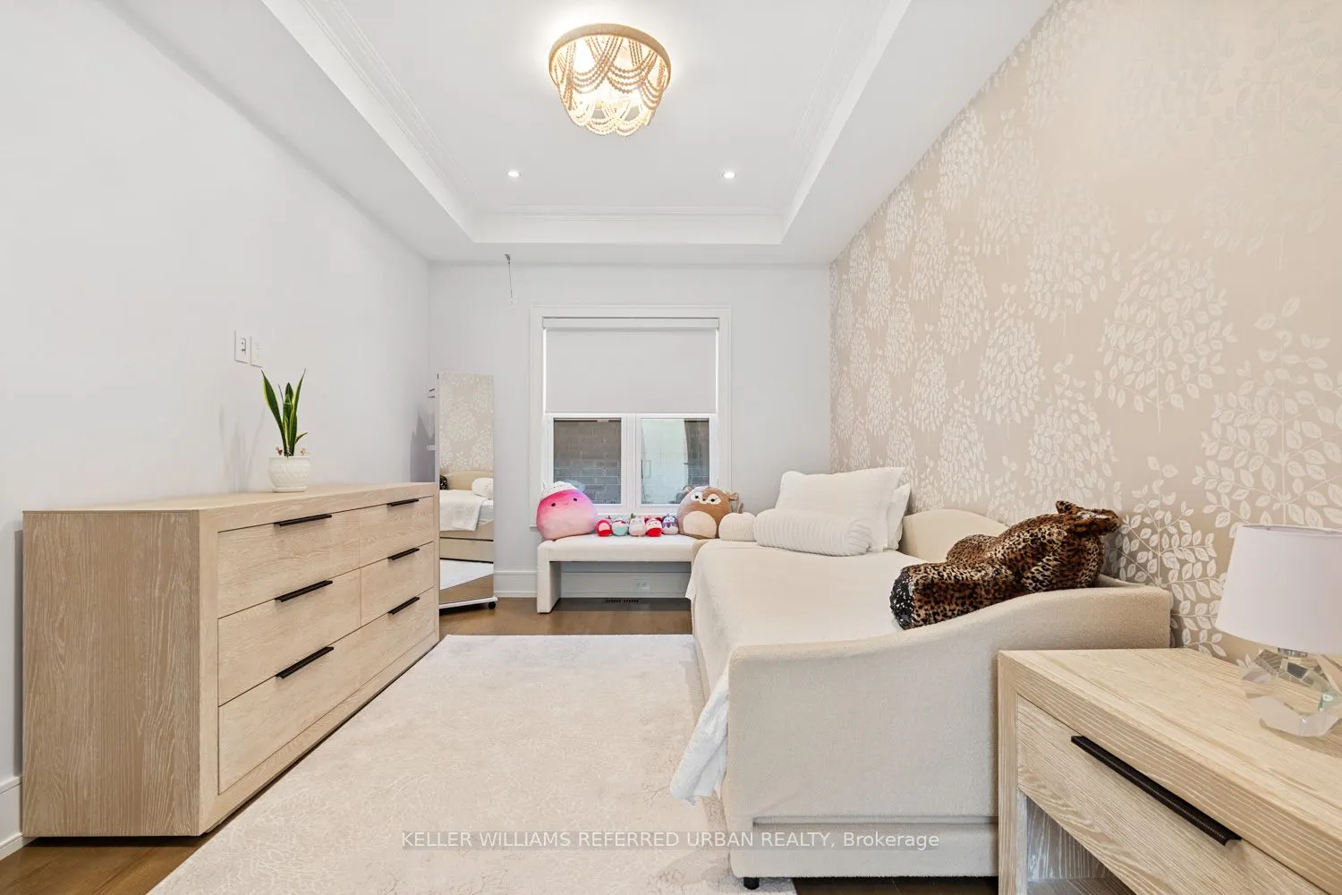 90 Glen Rush Boulevard