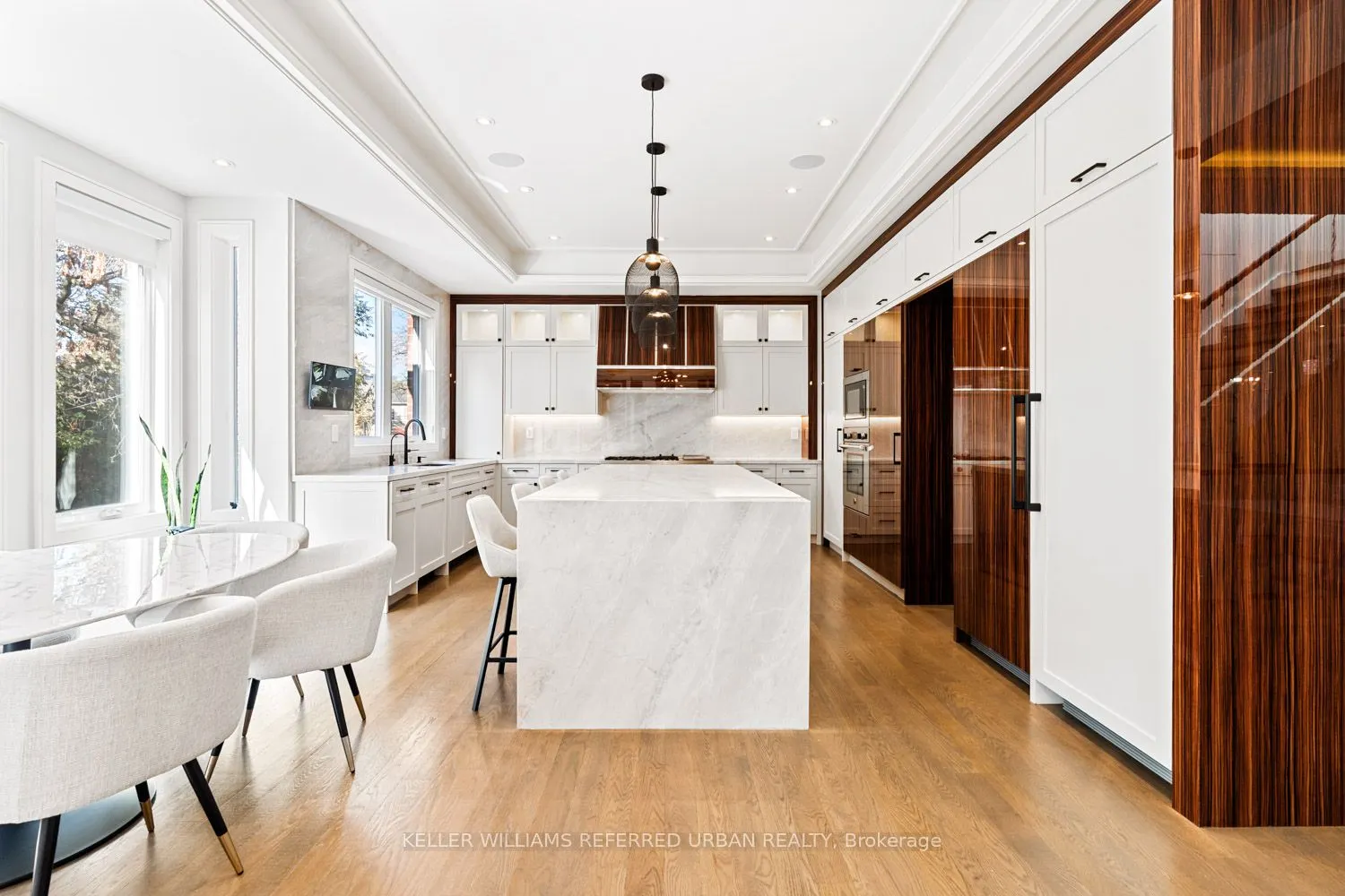 90 Glen Rush Boulevard