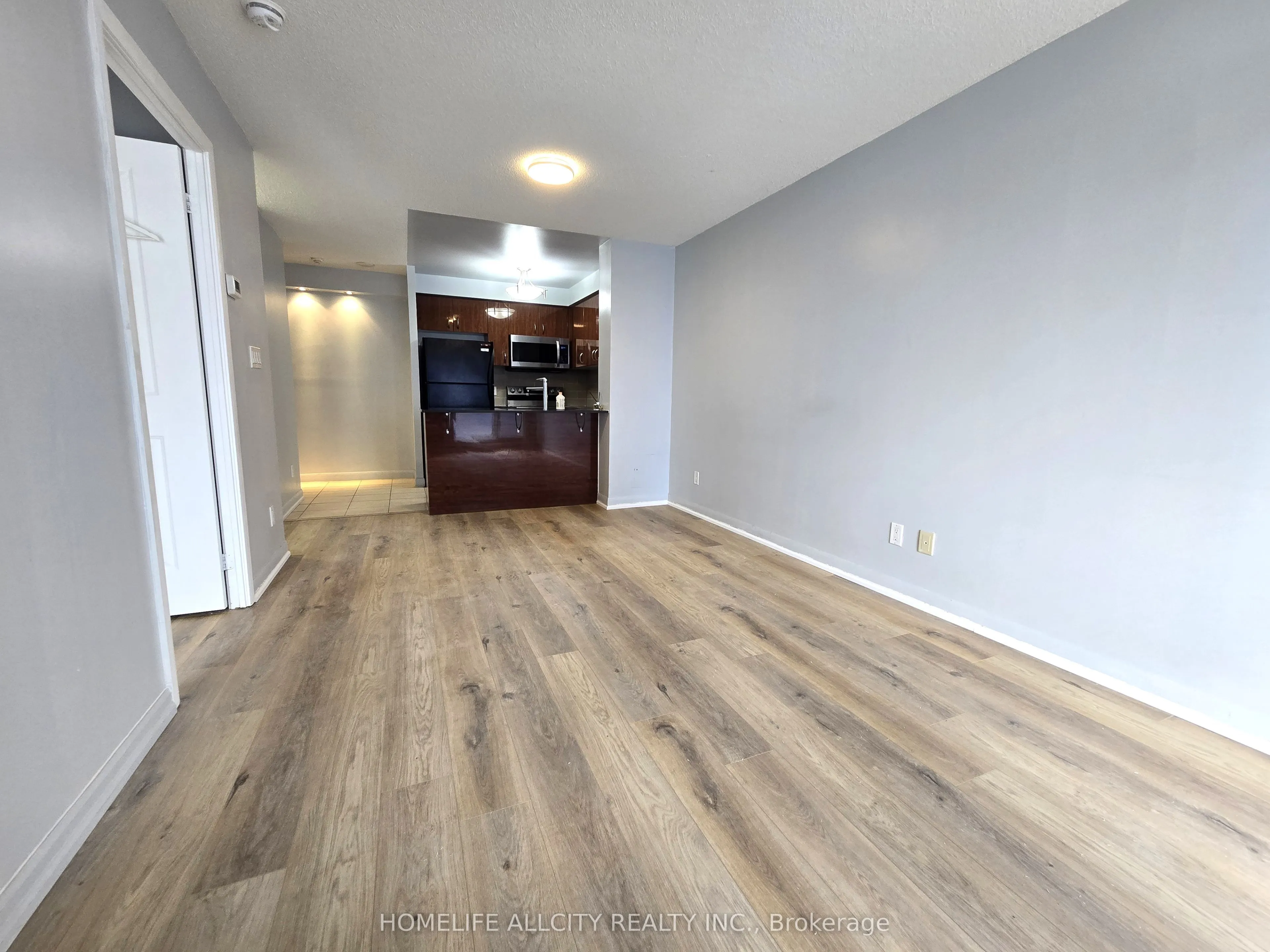 5791 Yonge Street, #2001