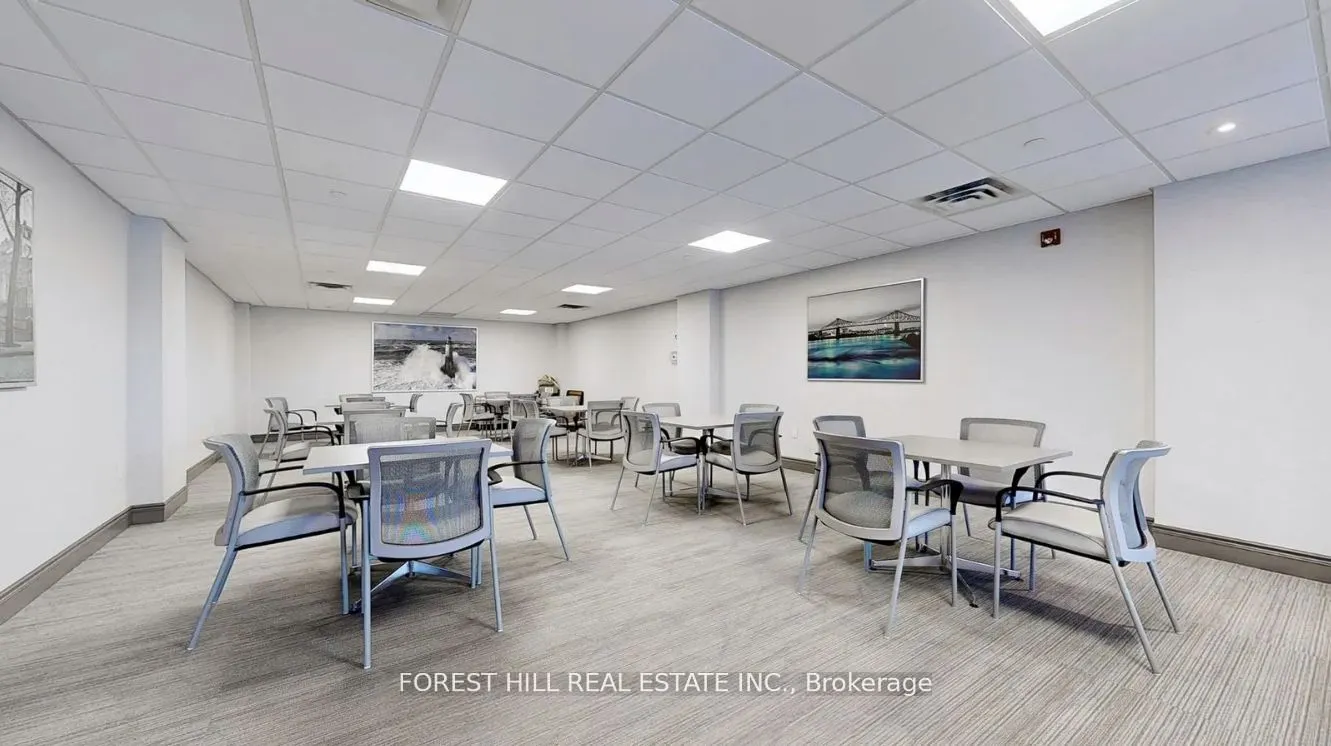 1555 Finch Avenue E, #902