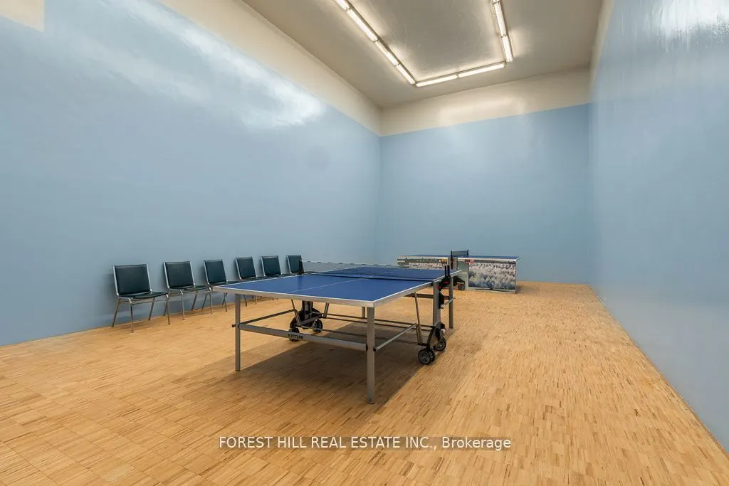 1555 Finch Avenue E, #902