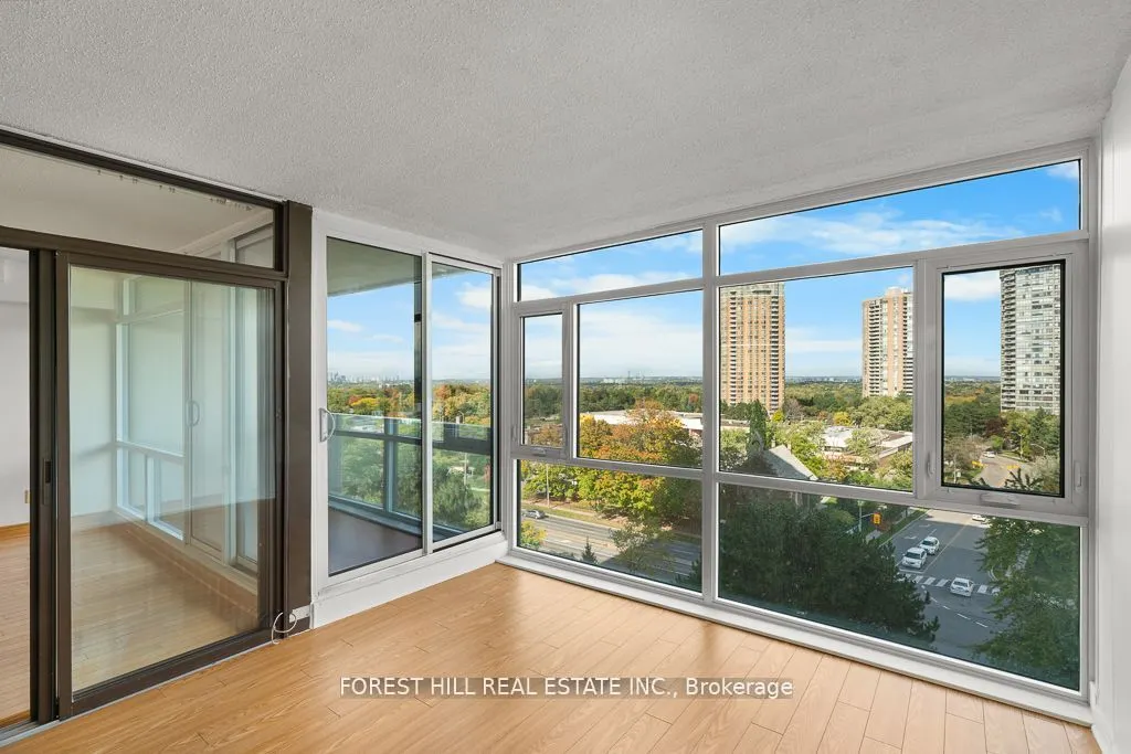 1555 Finch Avenue E, #902