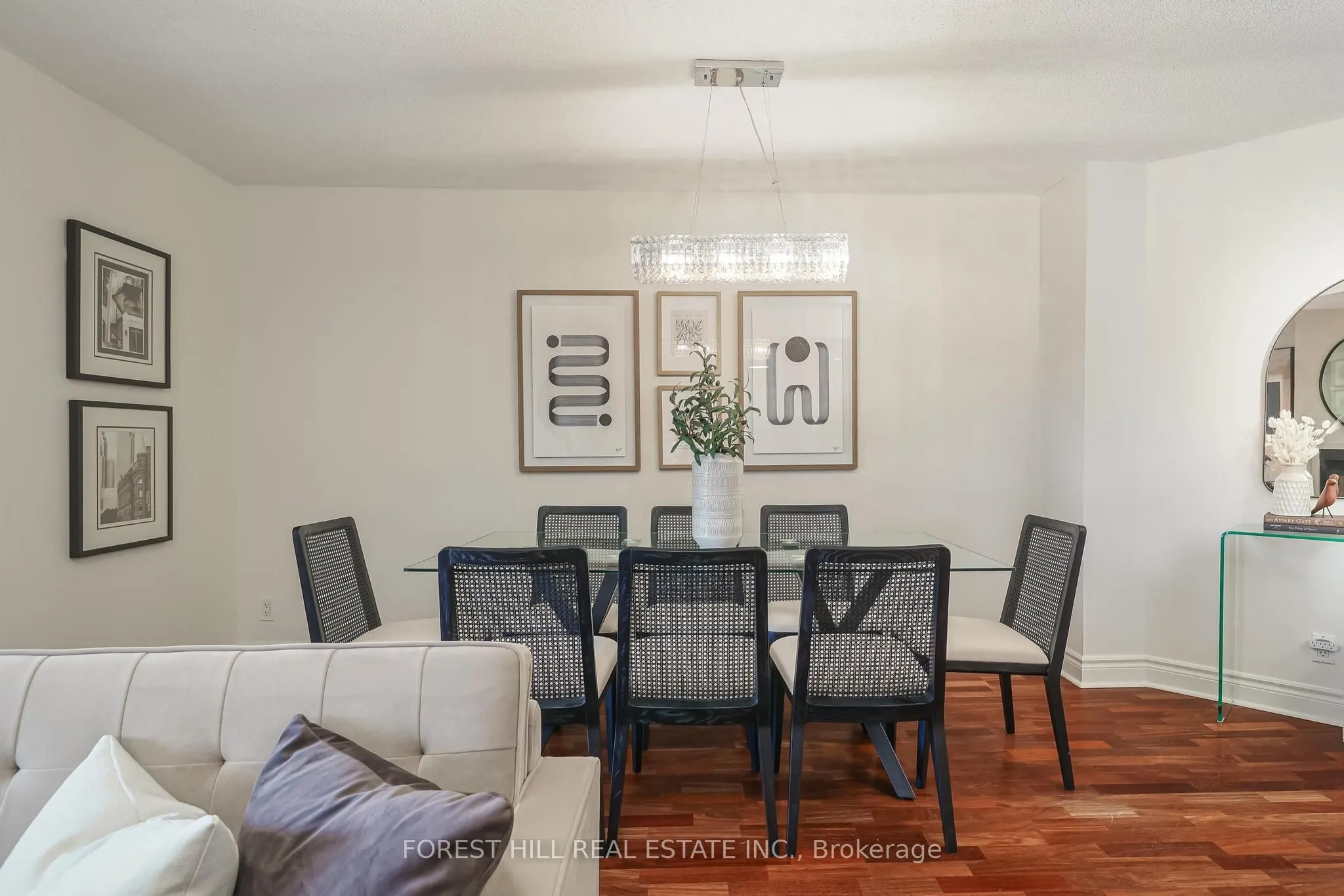 2 Alexandra Boulevard, #407