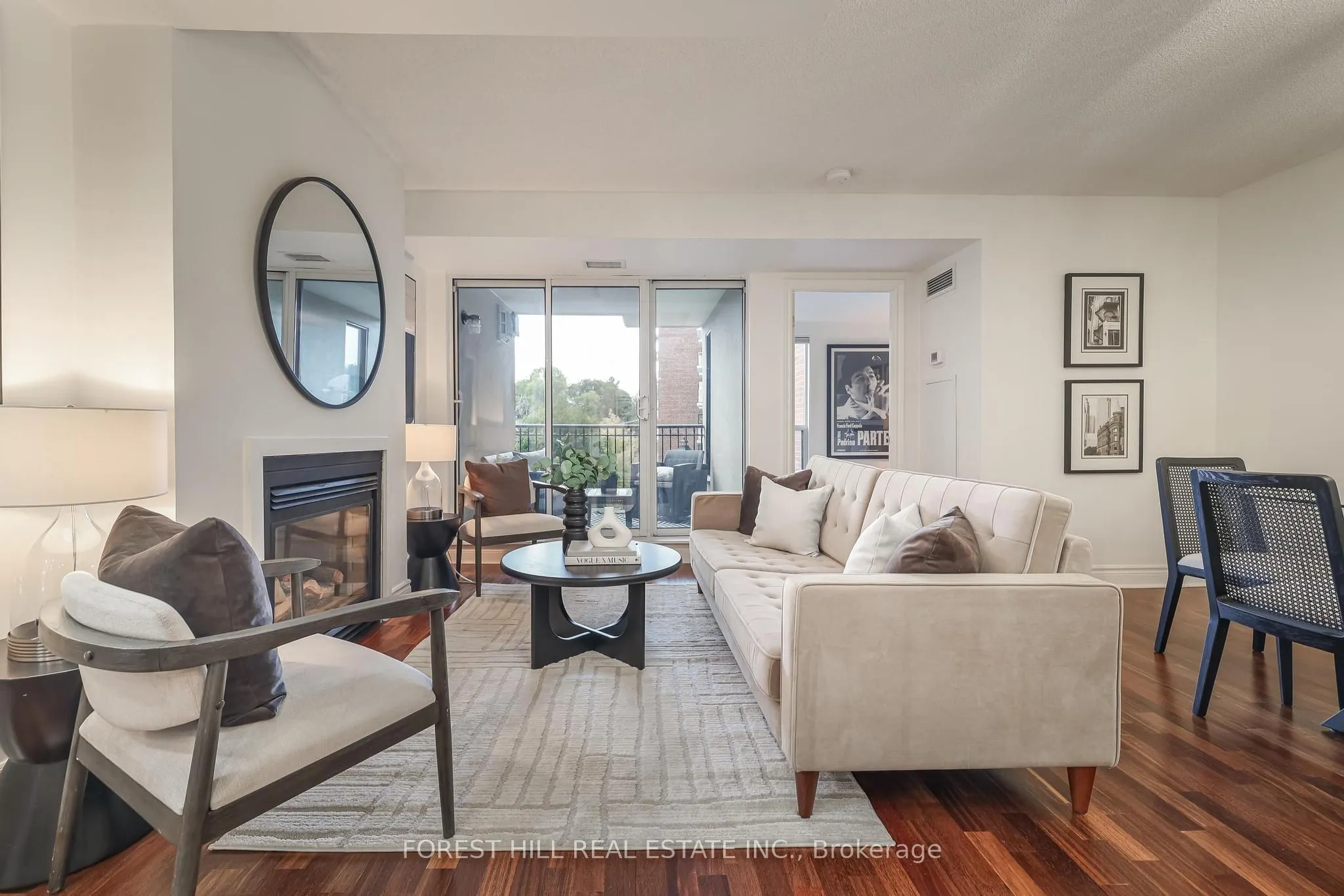 2 Alexandra Boulevard, #407