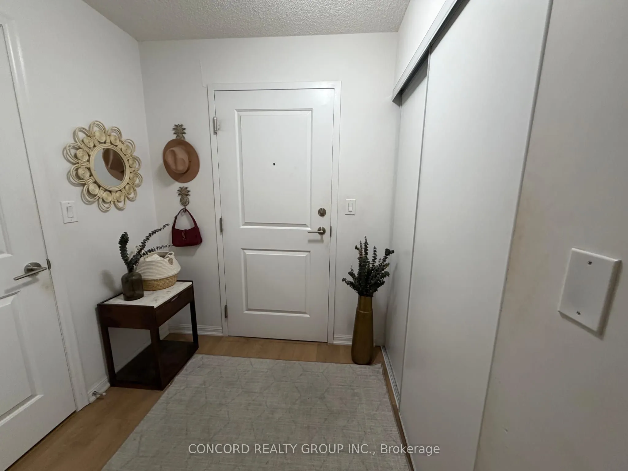 35 Bastion Street, #303