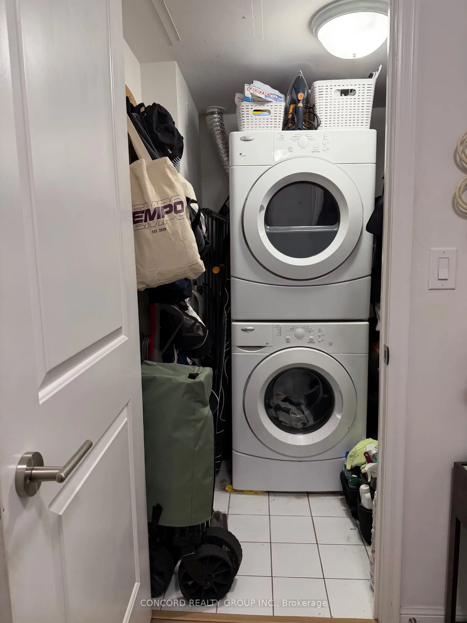 35 Bastion Street, #303