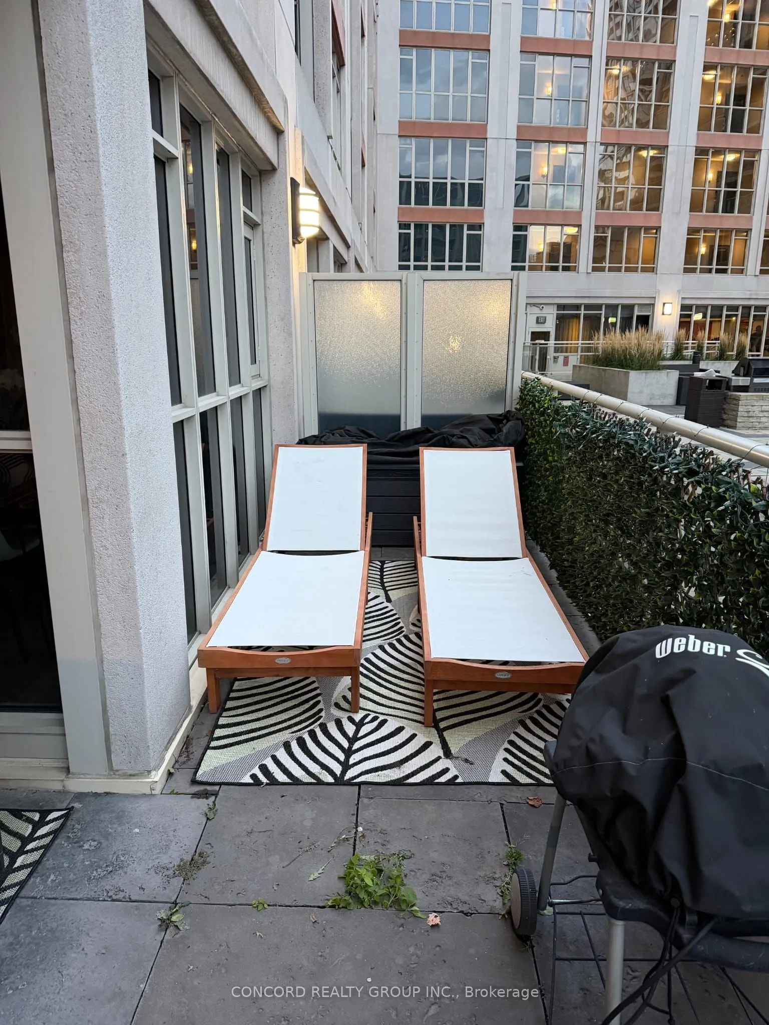 35 Bastion Street, #303