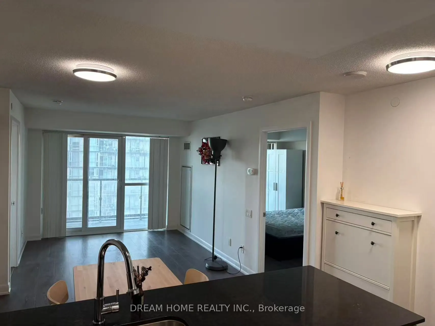 5168 Yonge Street, #1906