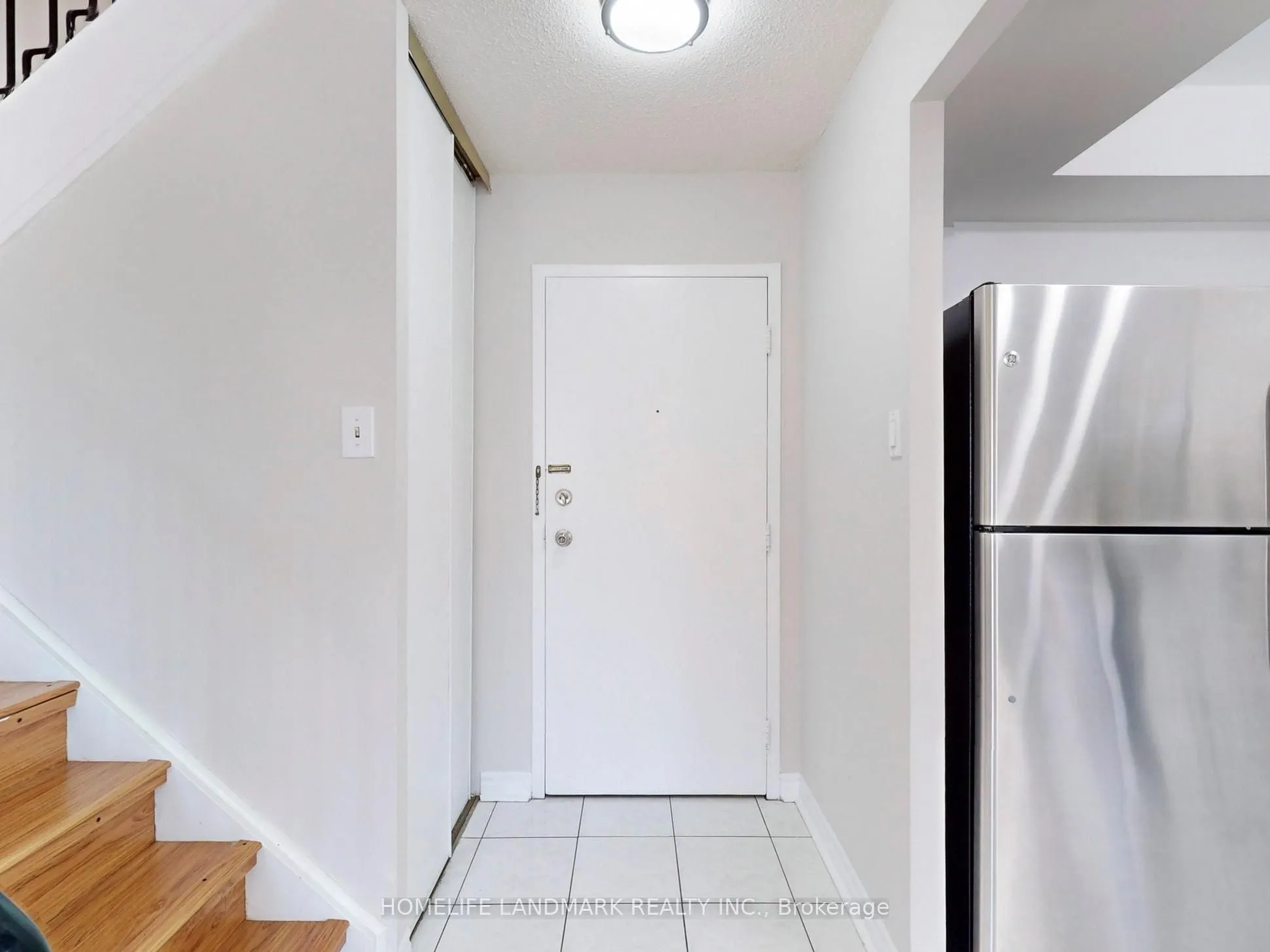 165 Cherokee Boulevard, #290